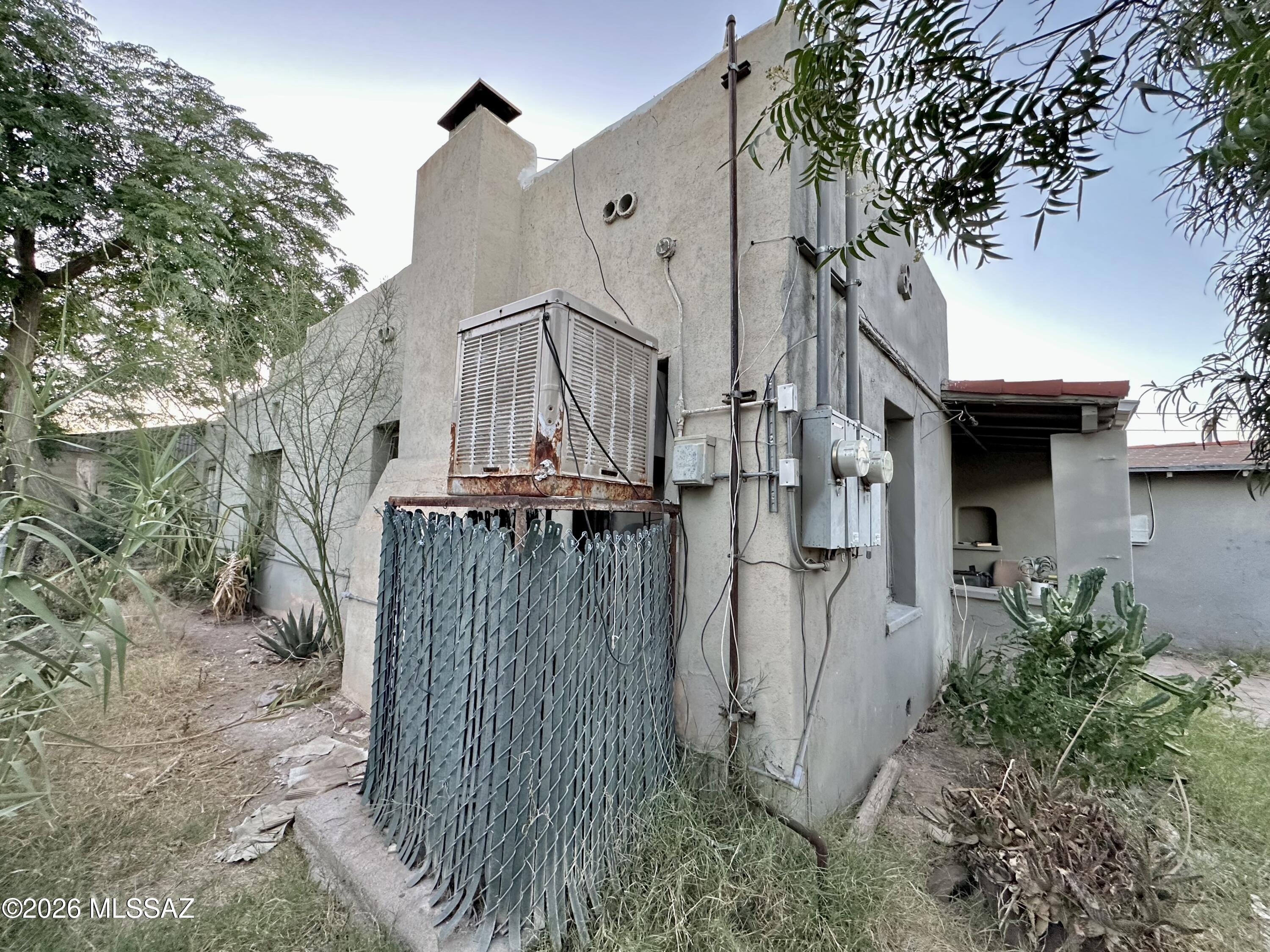 West Congress St. Addition - Residential Income