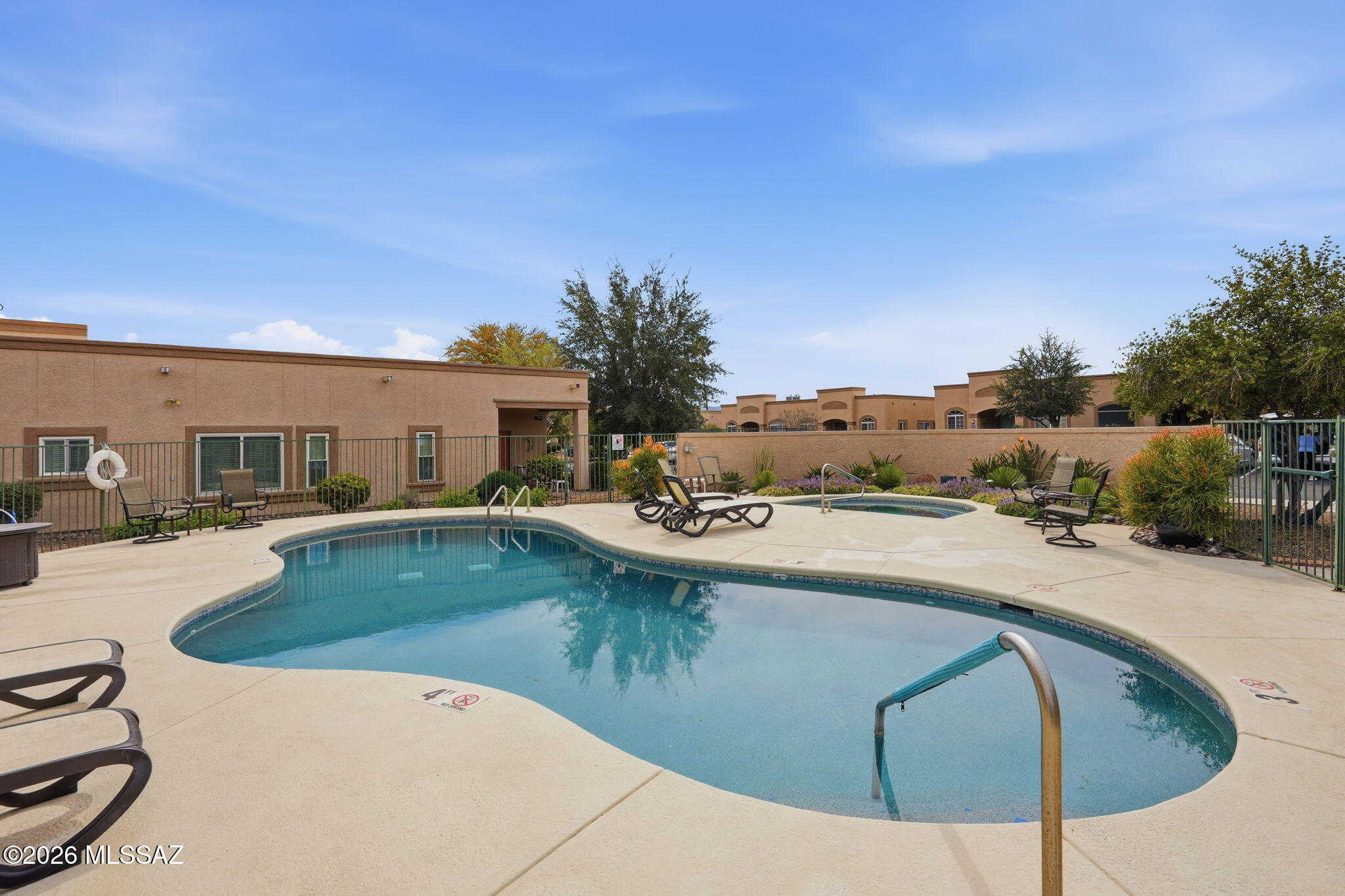 San Ignacio Villas (1-44) - Residential