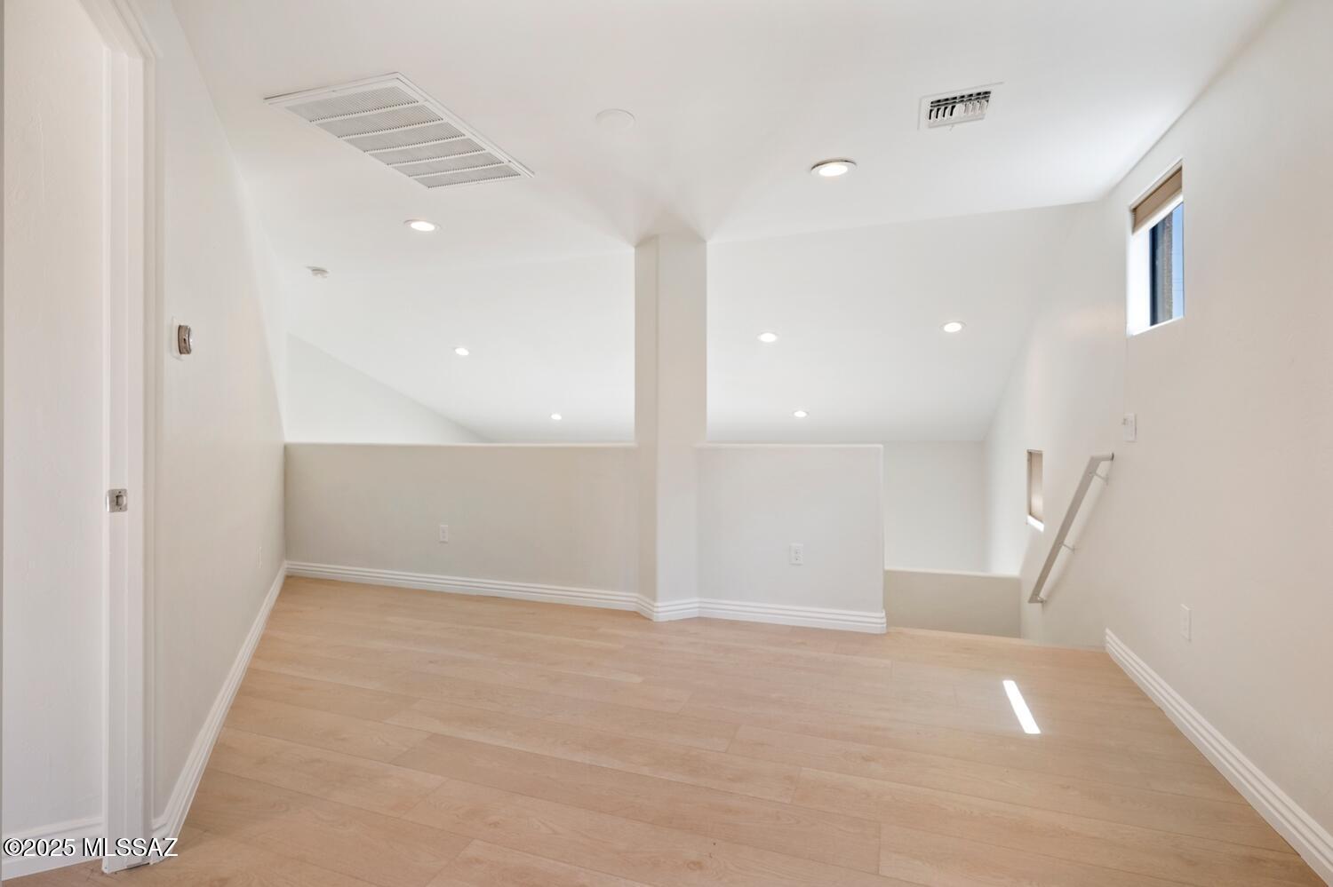 Olsen Condominiums Units 1-18 - Residential Lease