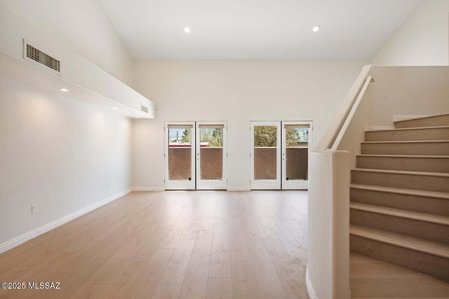 Olsen Condominiums Units 1-18 - Residential Lease