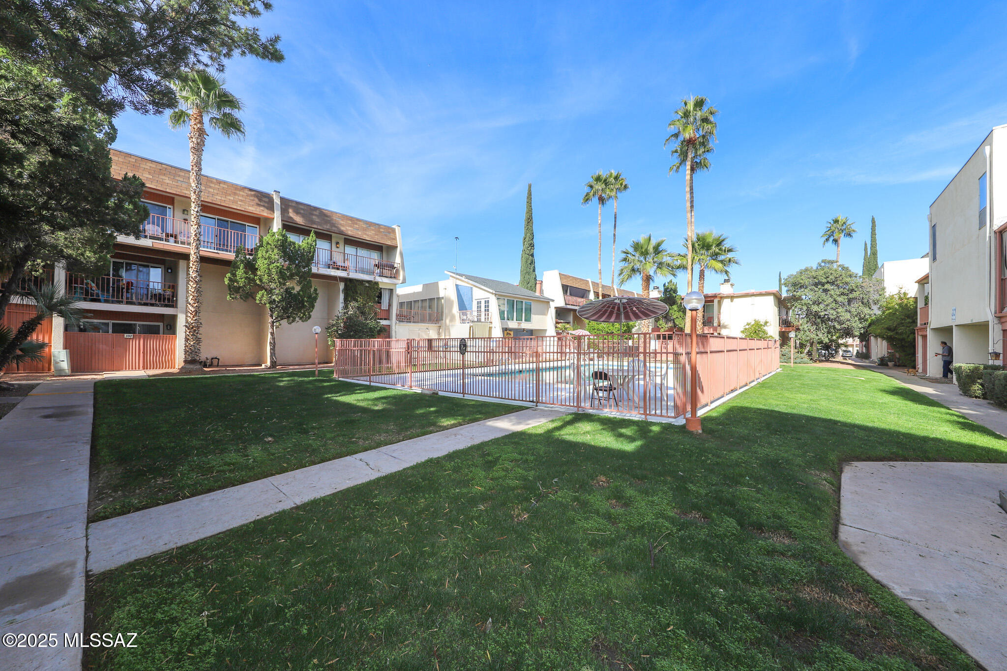 Las Colinas Condominiums - Residential