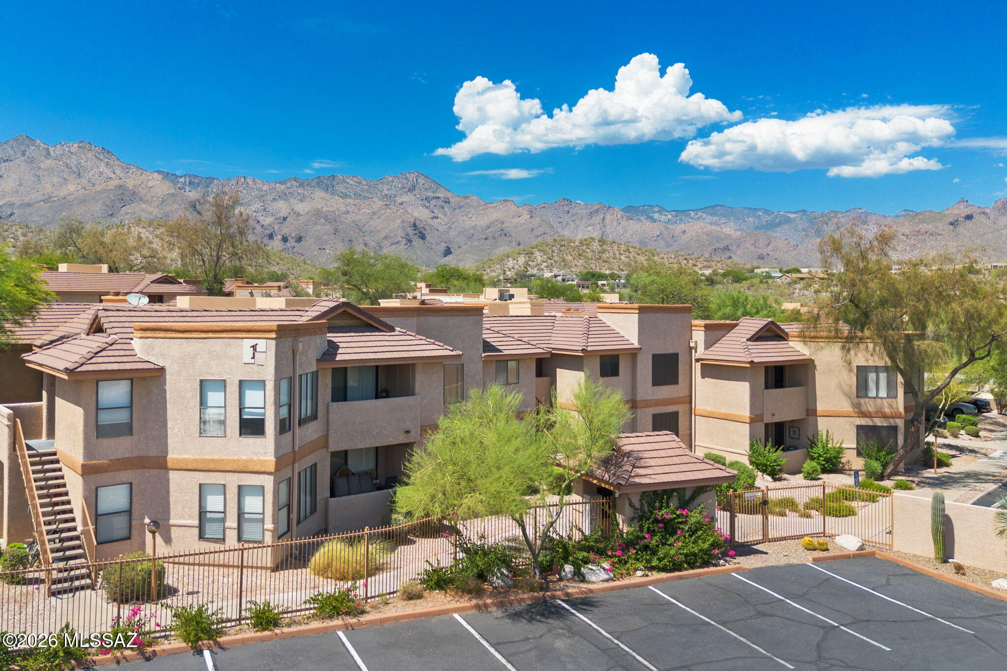 Villas at Sabino Canyon Condominiums - Residential