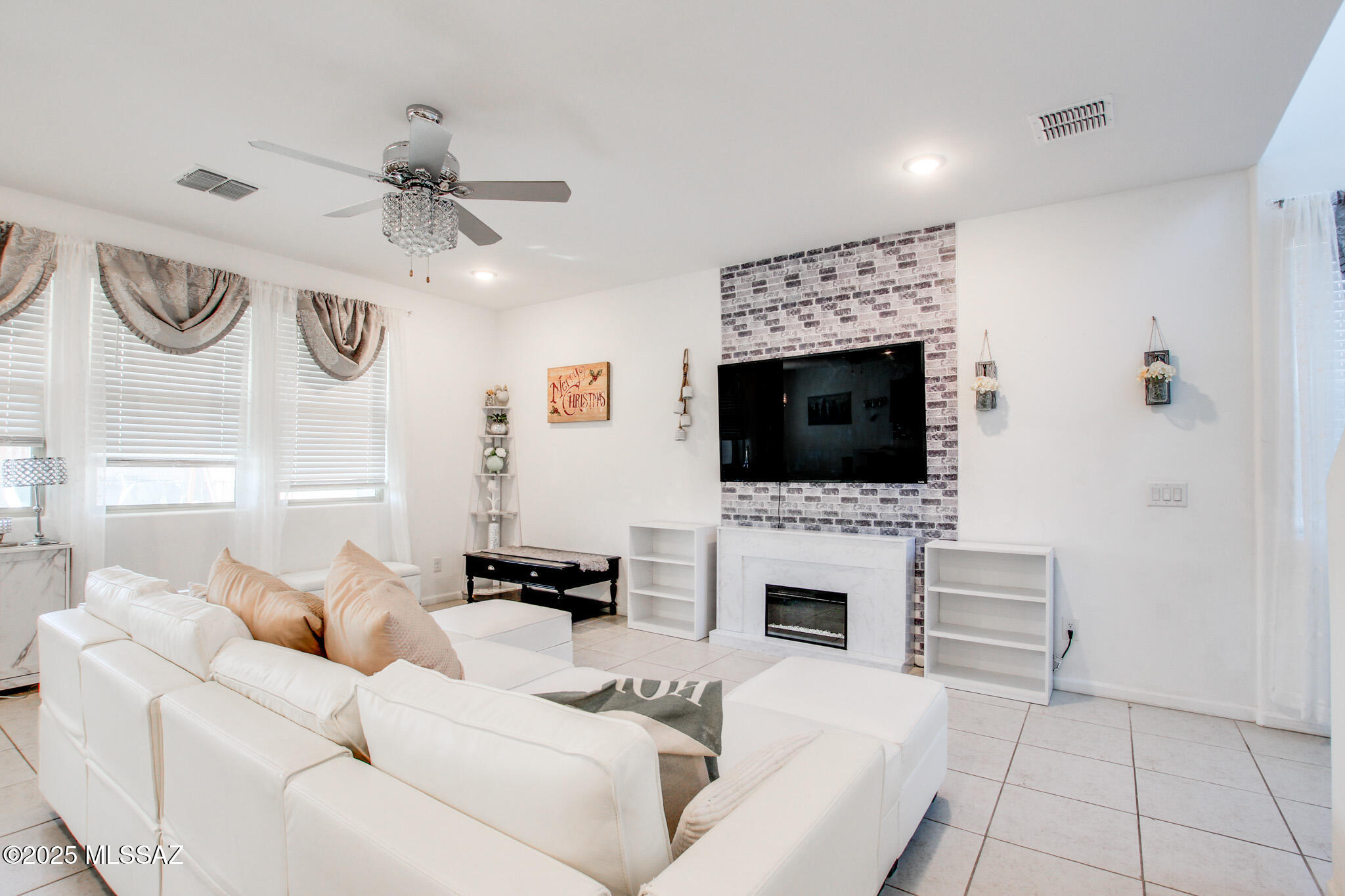 Red Rock Village 1 - Residential