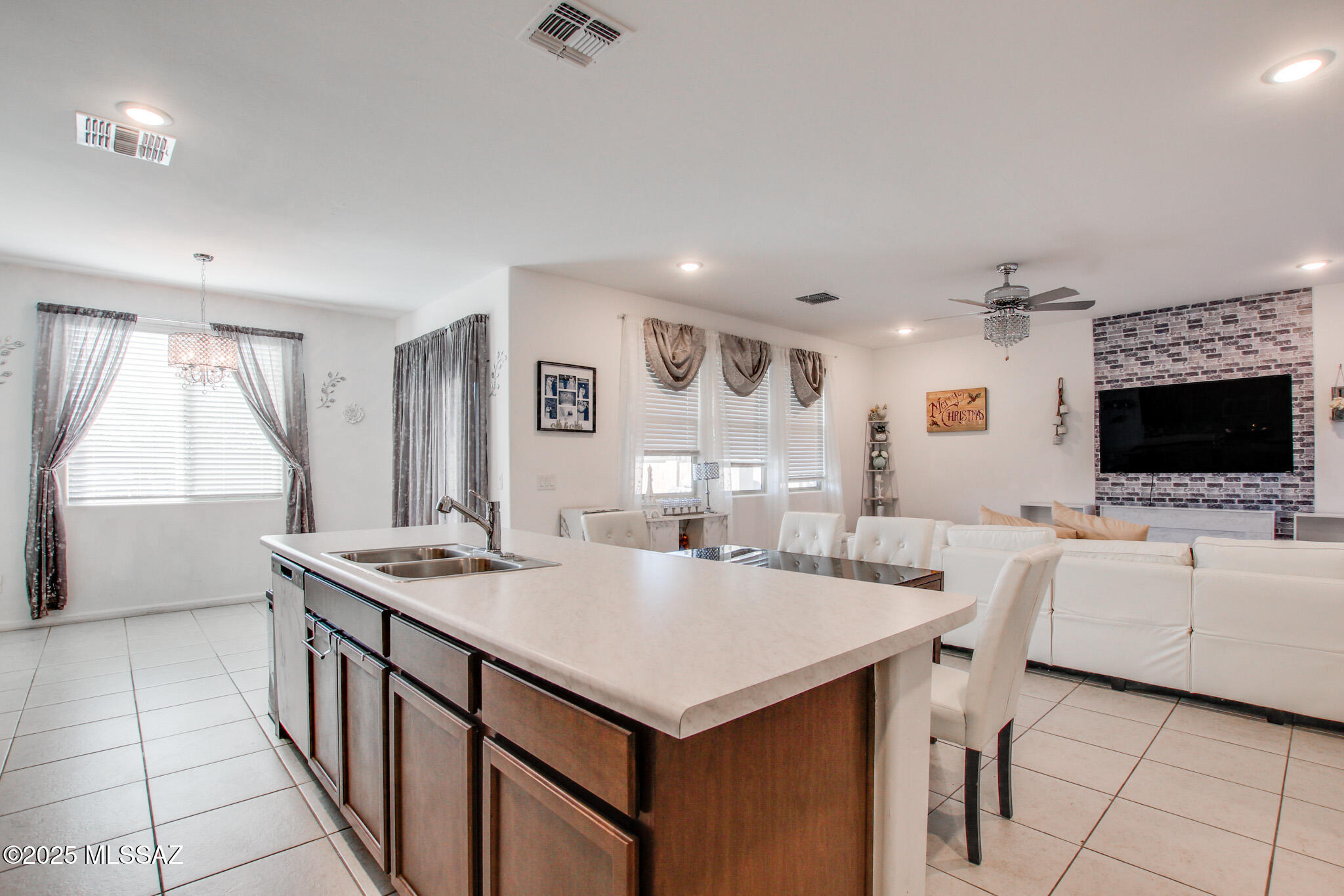 Red Rock Village 1 - Residential