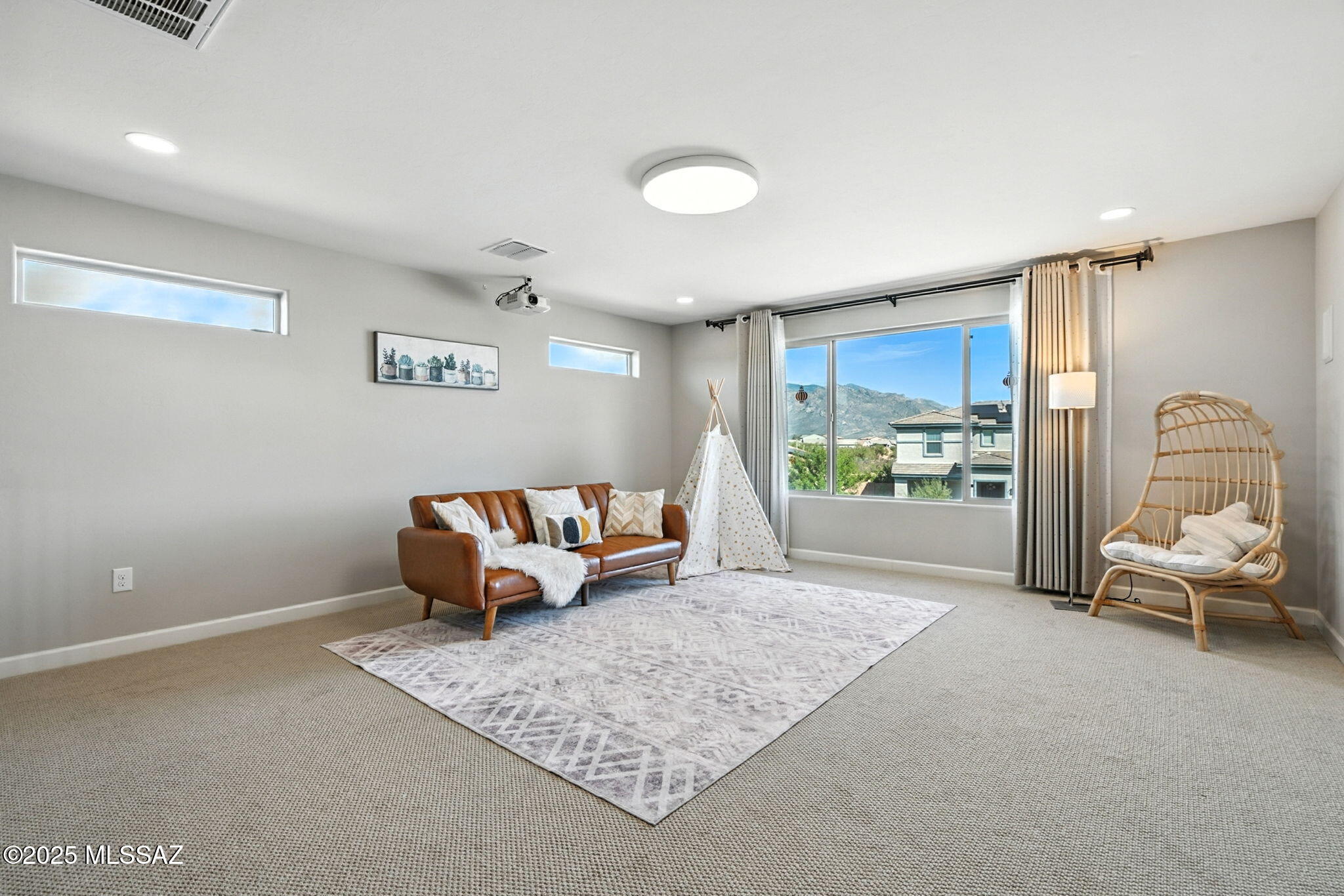 Paseo At Linda Vista - Residential
