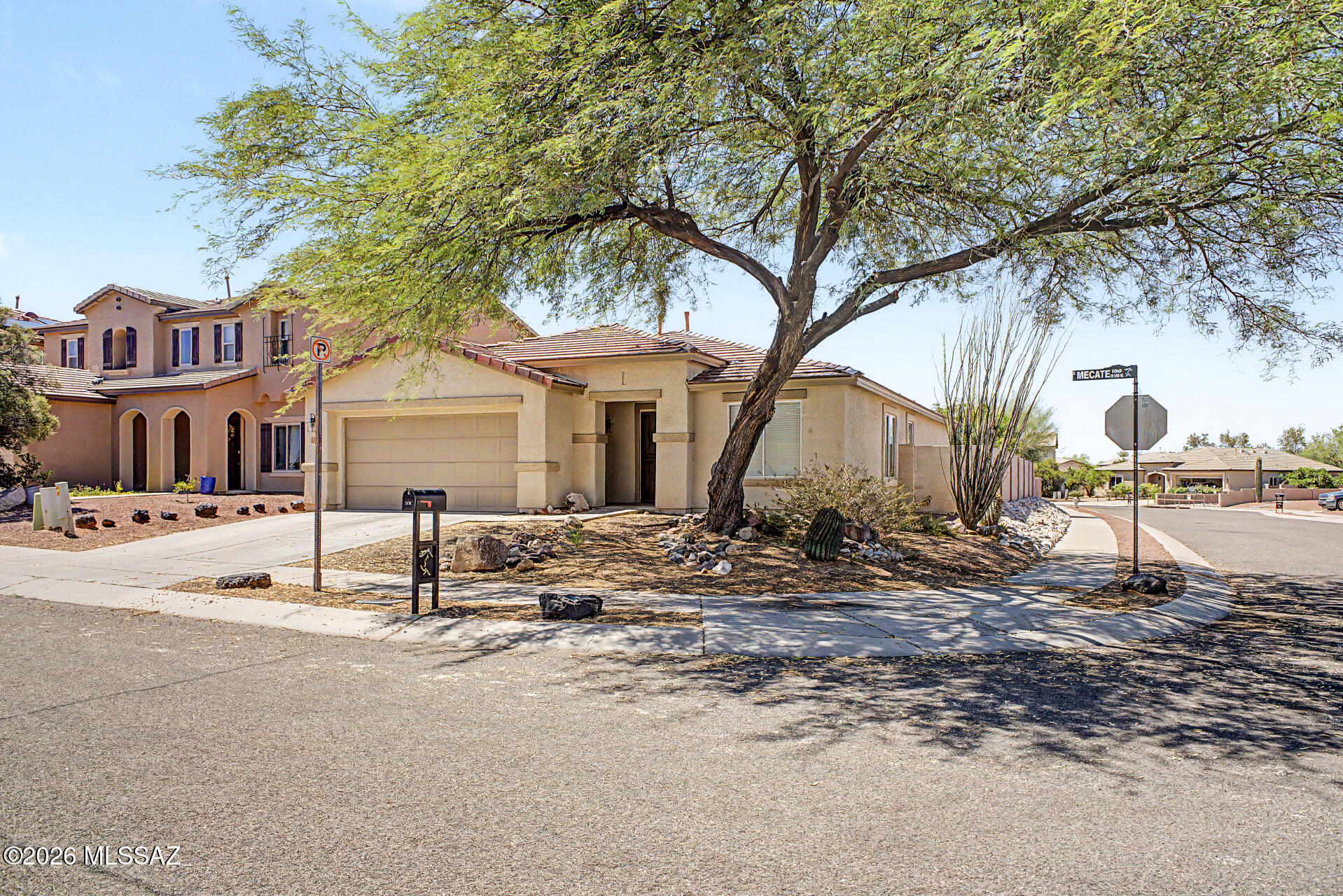 Black Horse (1-411) - Residential