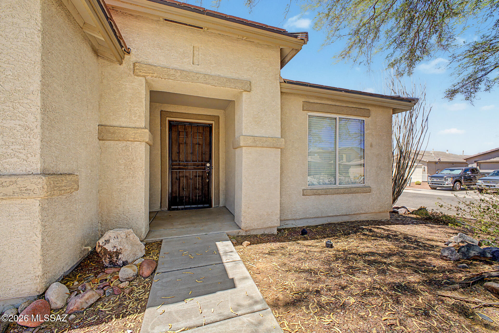 Black Horse (1-411) - Residential