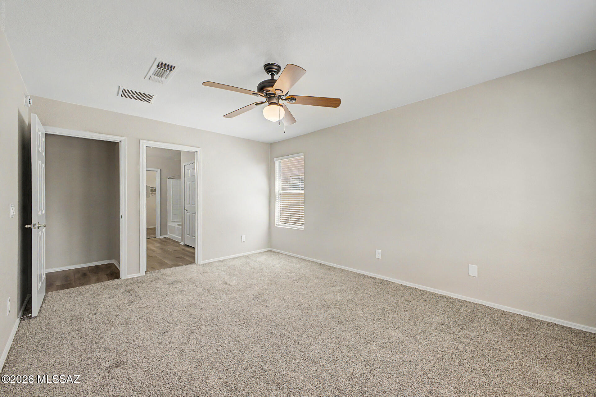Black Horse (1-411) - Residential