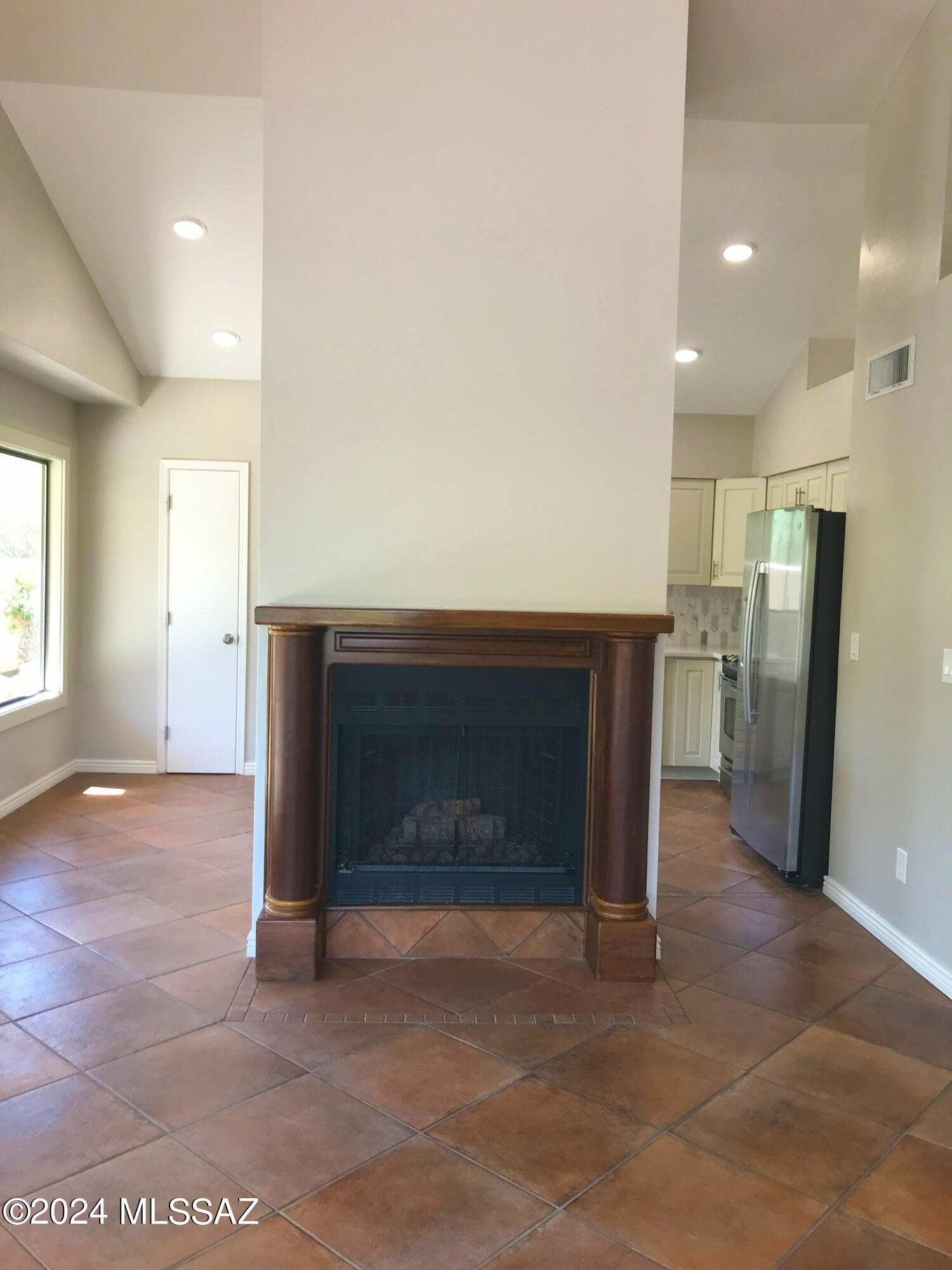 Deer Run (1-63) - Residential Lease