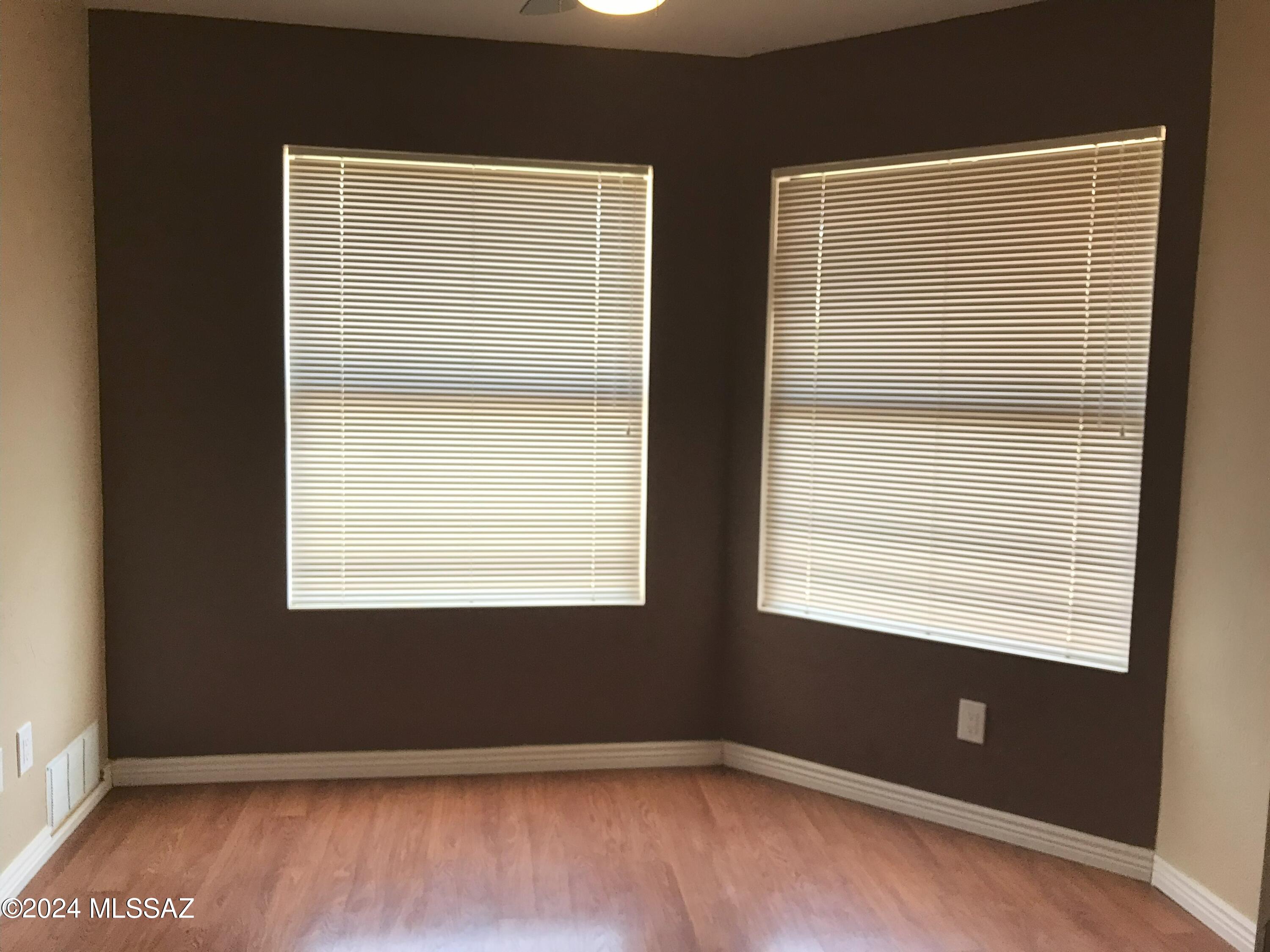 Deer Run (1-63) - Residential Lease