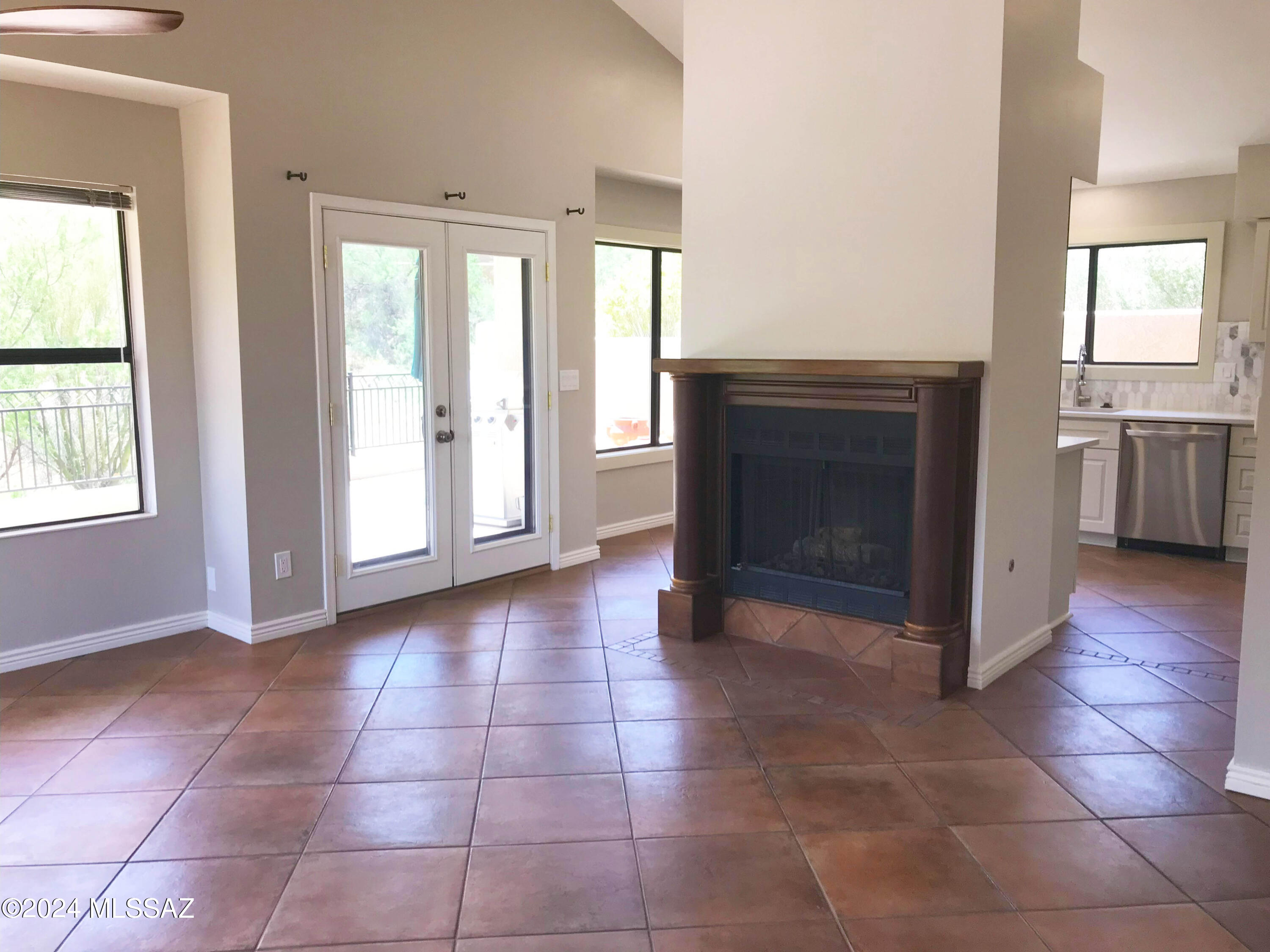 Deer Run (1-63) - Residential Lease