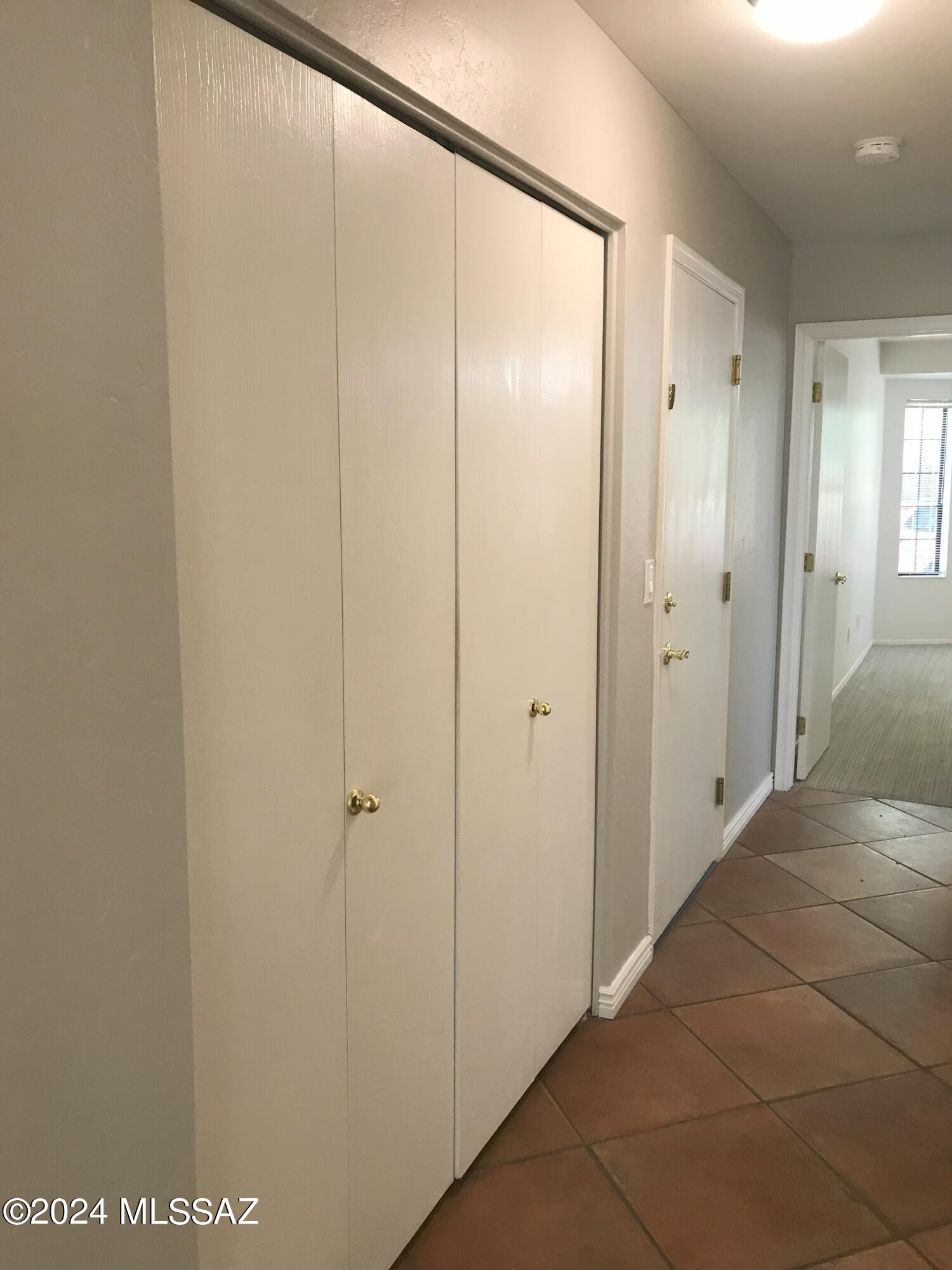 Deer Run (1-63) - Residential Lease