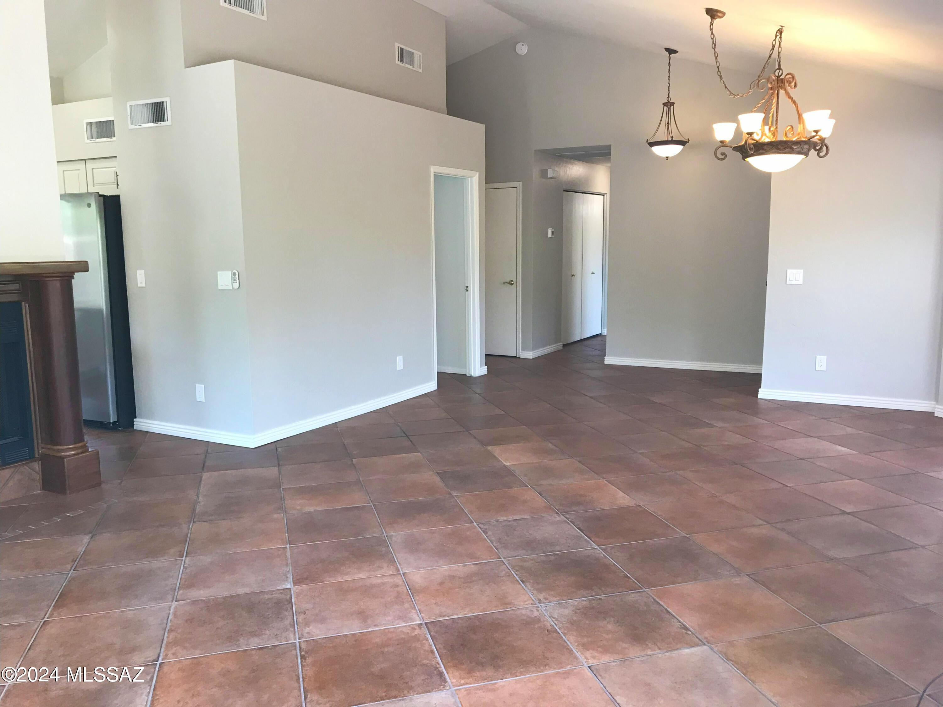 Deer Run (1-63) - Residential Lease