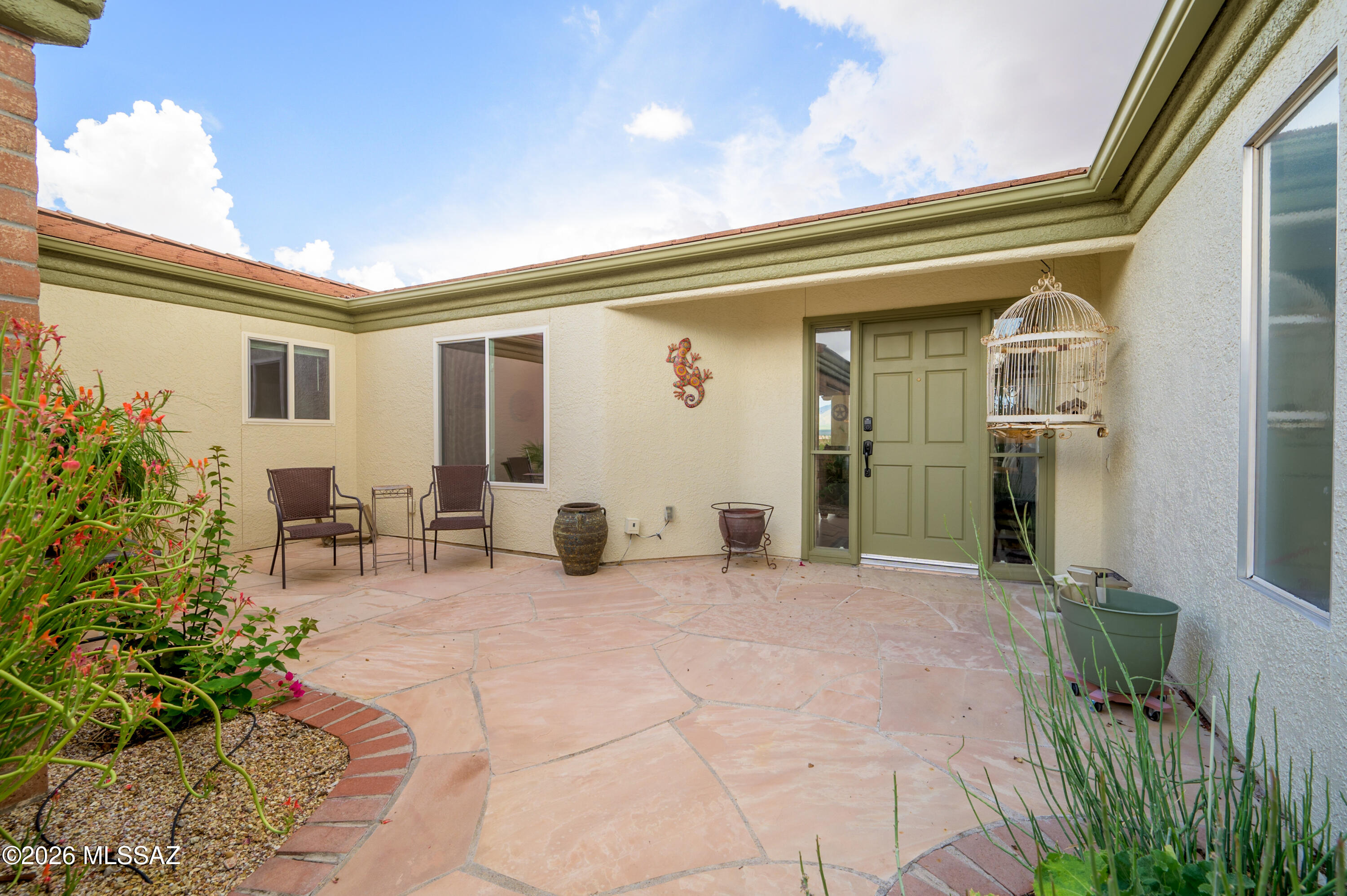 San Ignacio Heights (93-135) - Residential