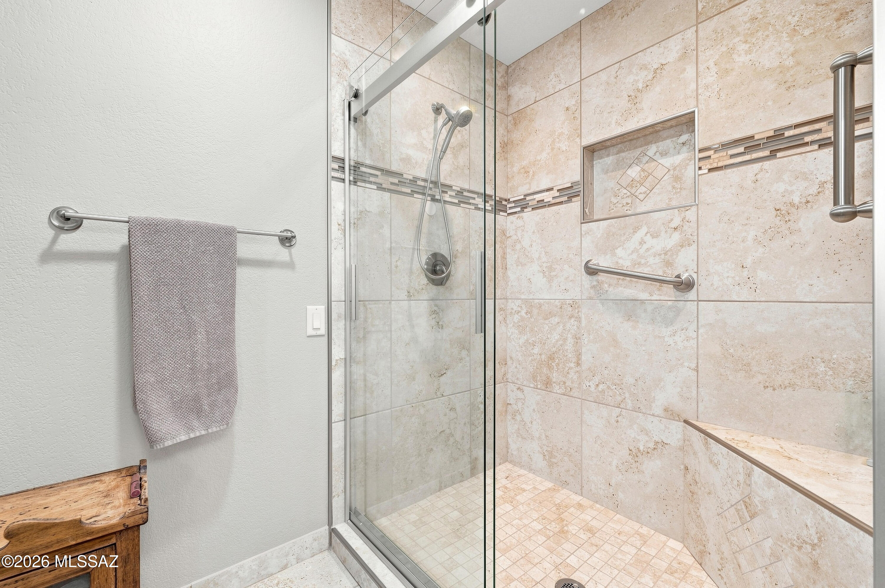 San Ignacio Heights (93-135) - Residential