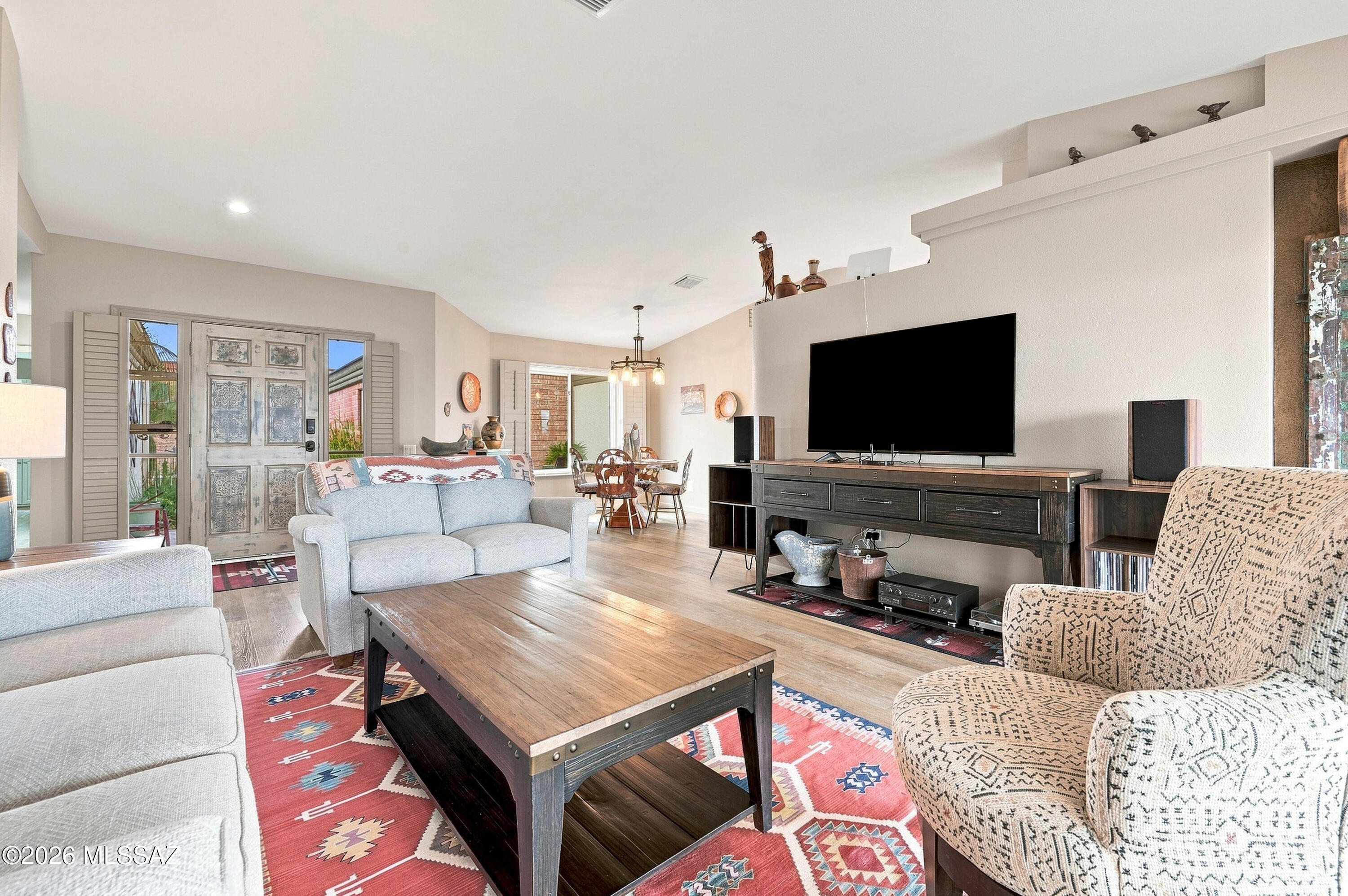 San Ignacio Heights (93-135) - Residential