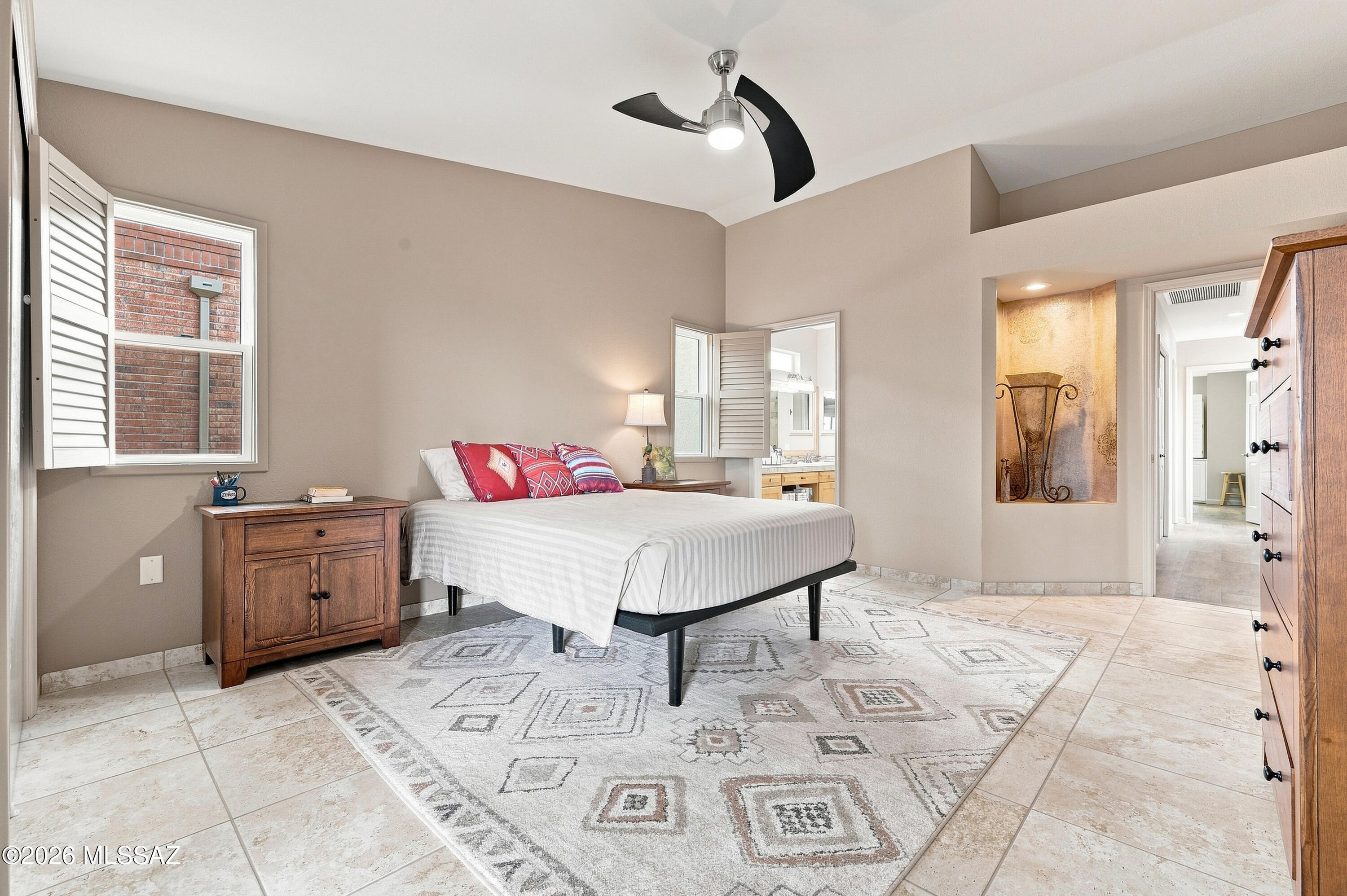 San Ignacio Heights (93-135) - Residential