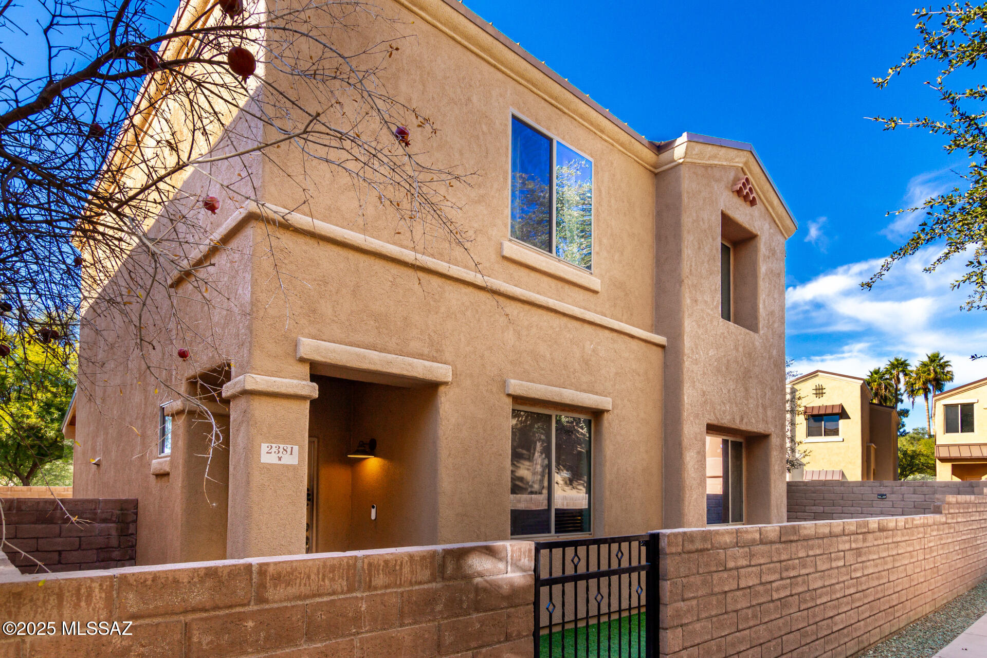 River Walk (1-140) - Residential