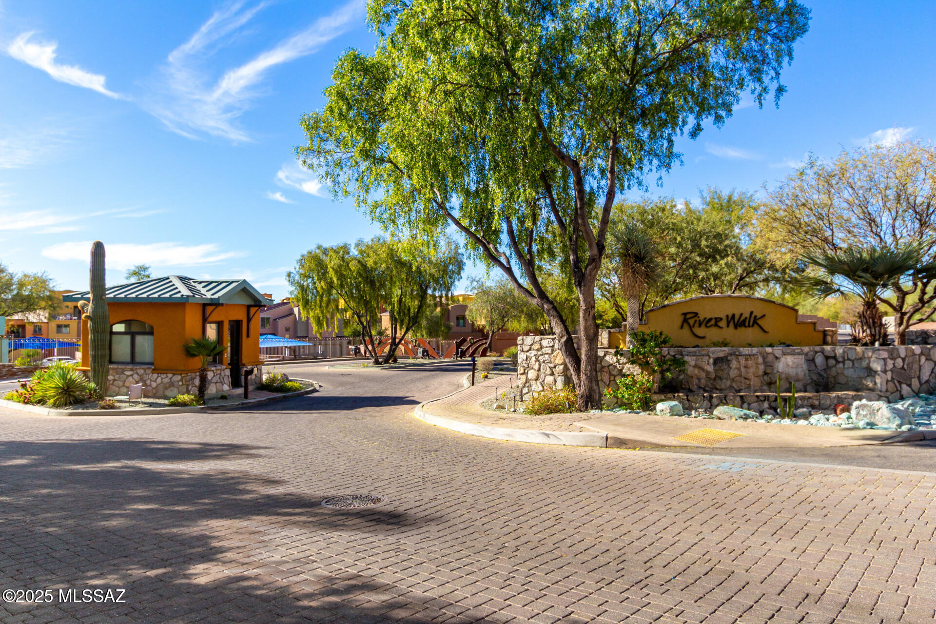 River Walk (1-140) - Residential