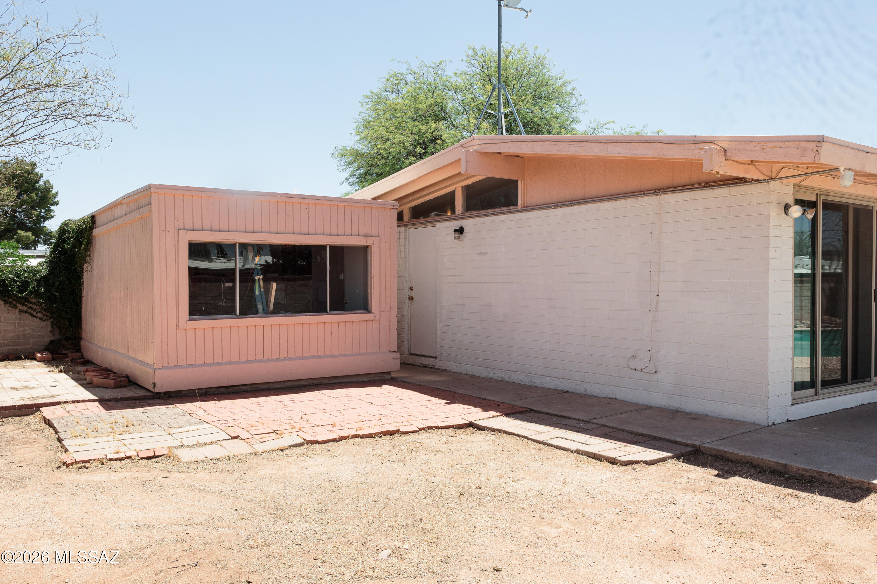 Miramonte Terr - Residential