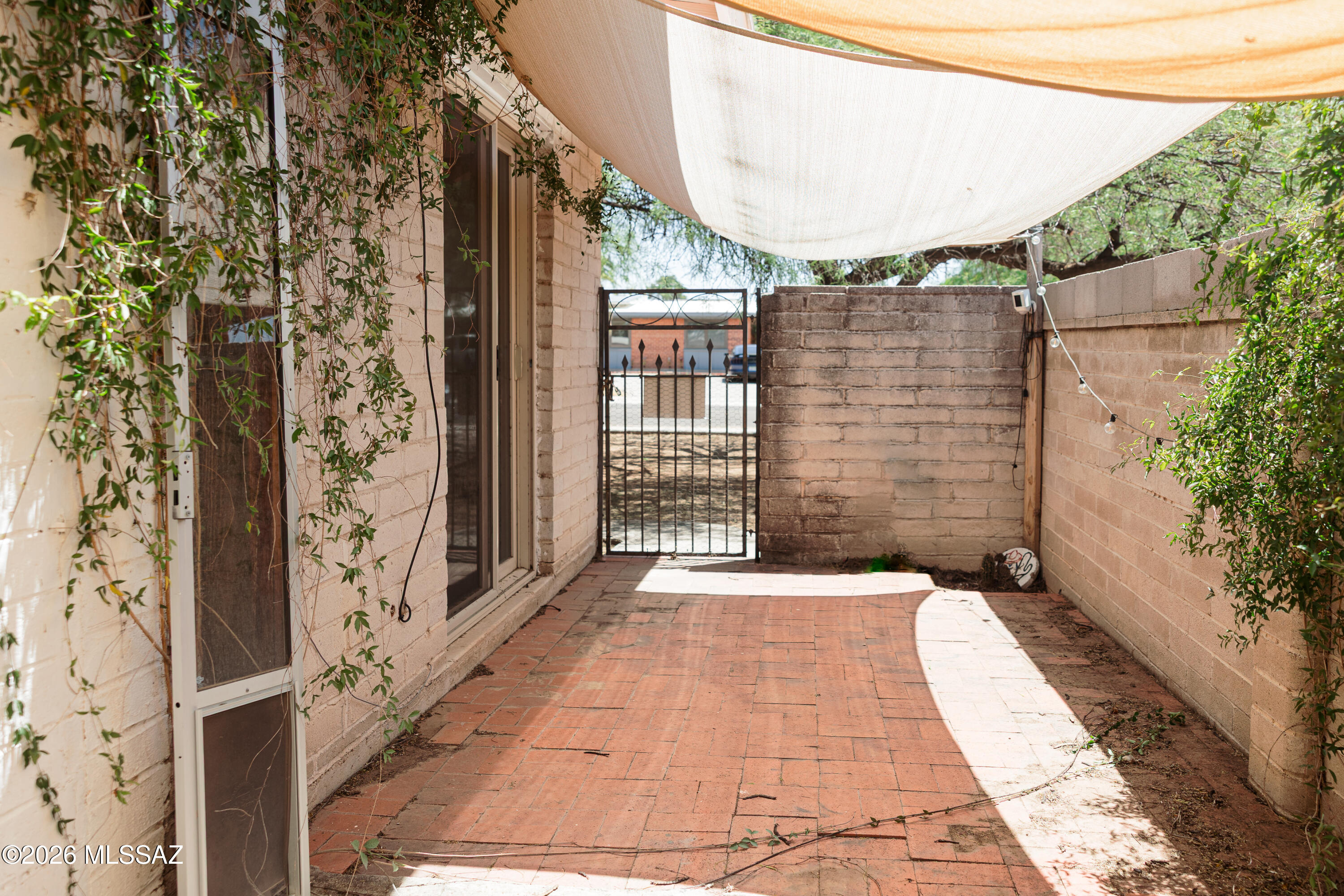 Miramonte Terr - Residential