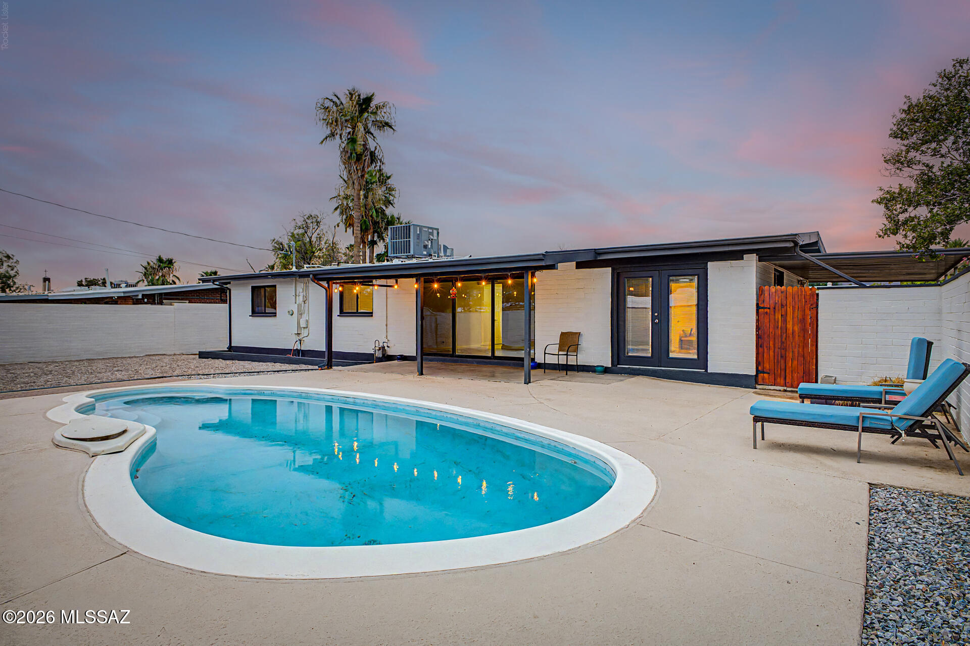 Loma Verde - Residential