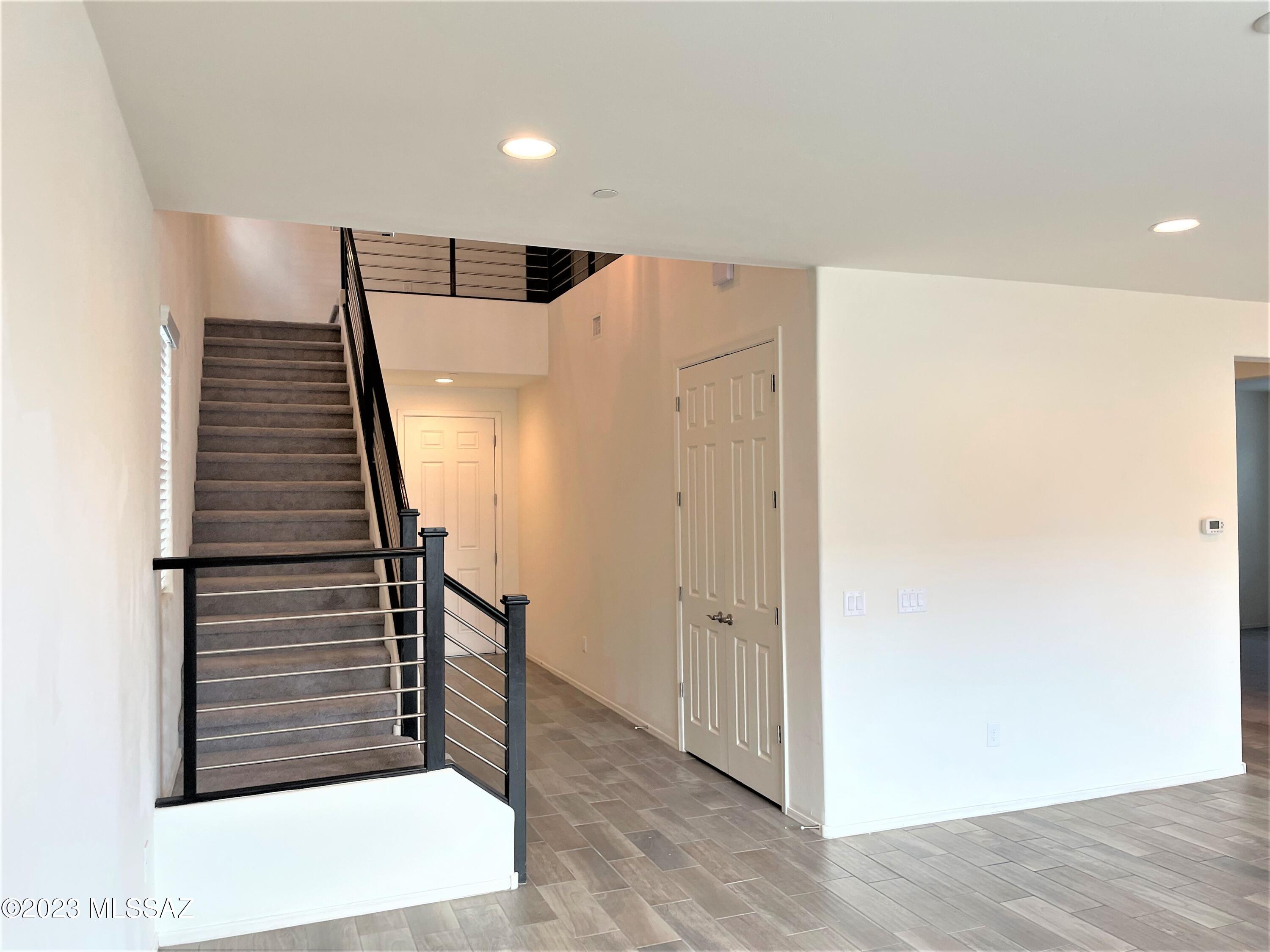 Linda Vista Heights SQ20161440591 - Residential Lease