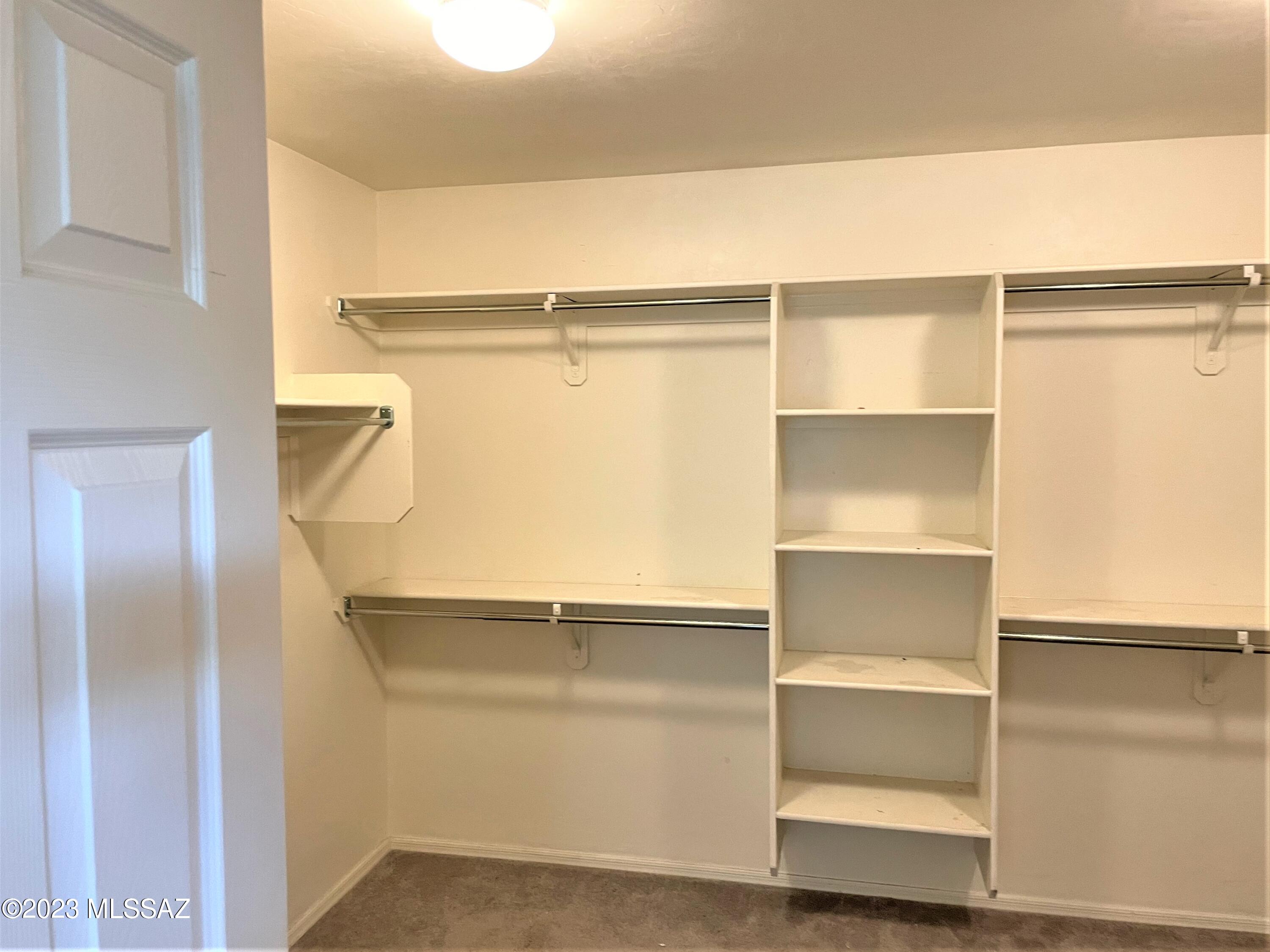 Linda Vista Heights SQ20161440591 - Residential Lease