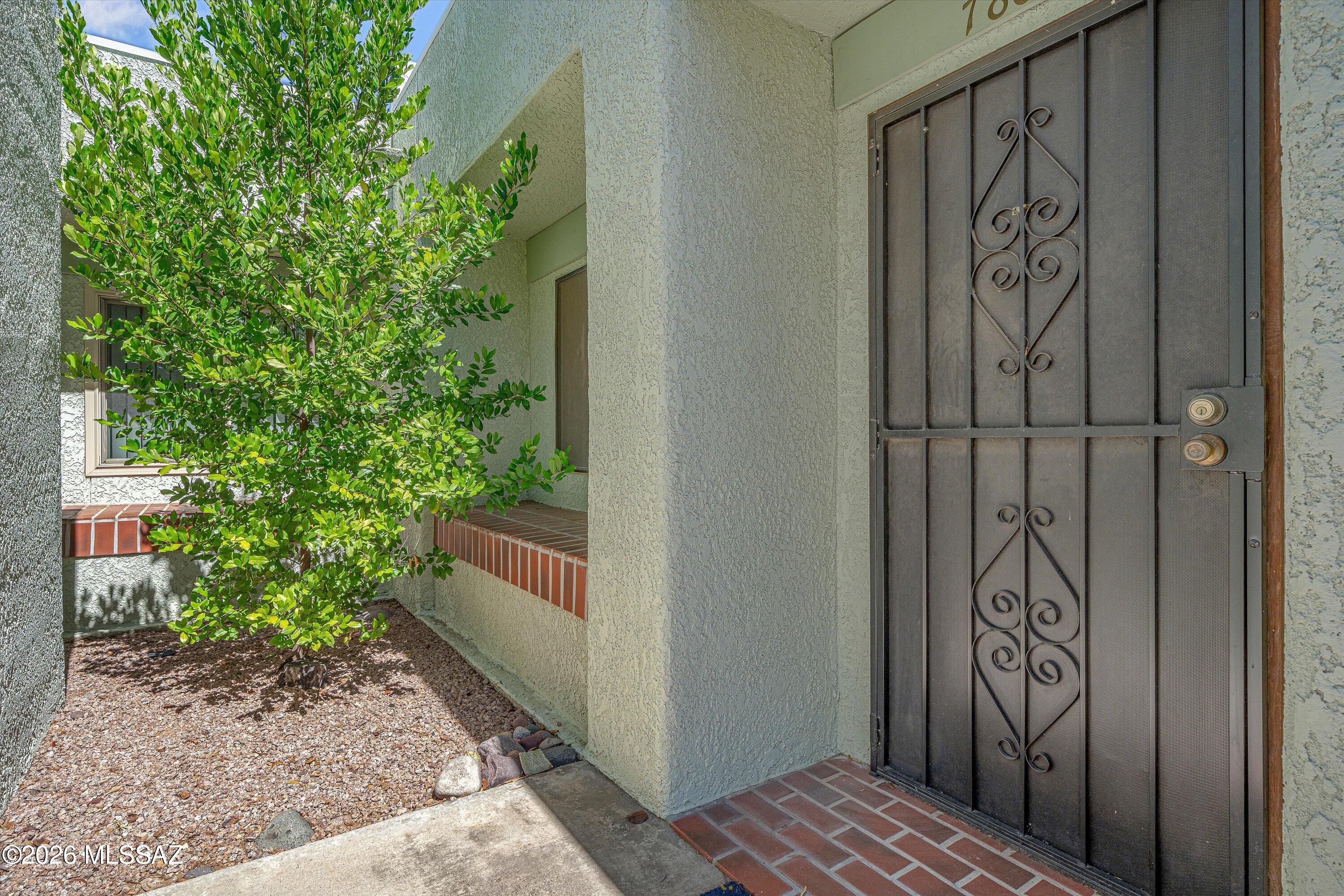La Canada Village 1 Amended - Residential