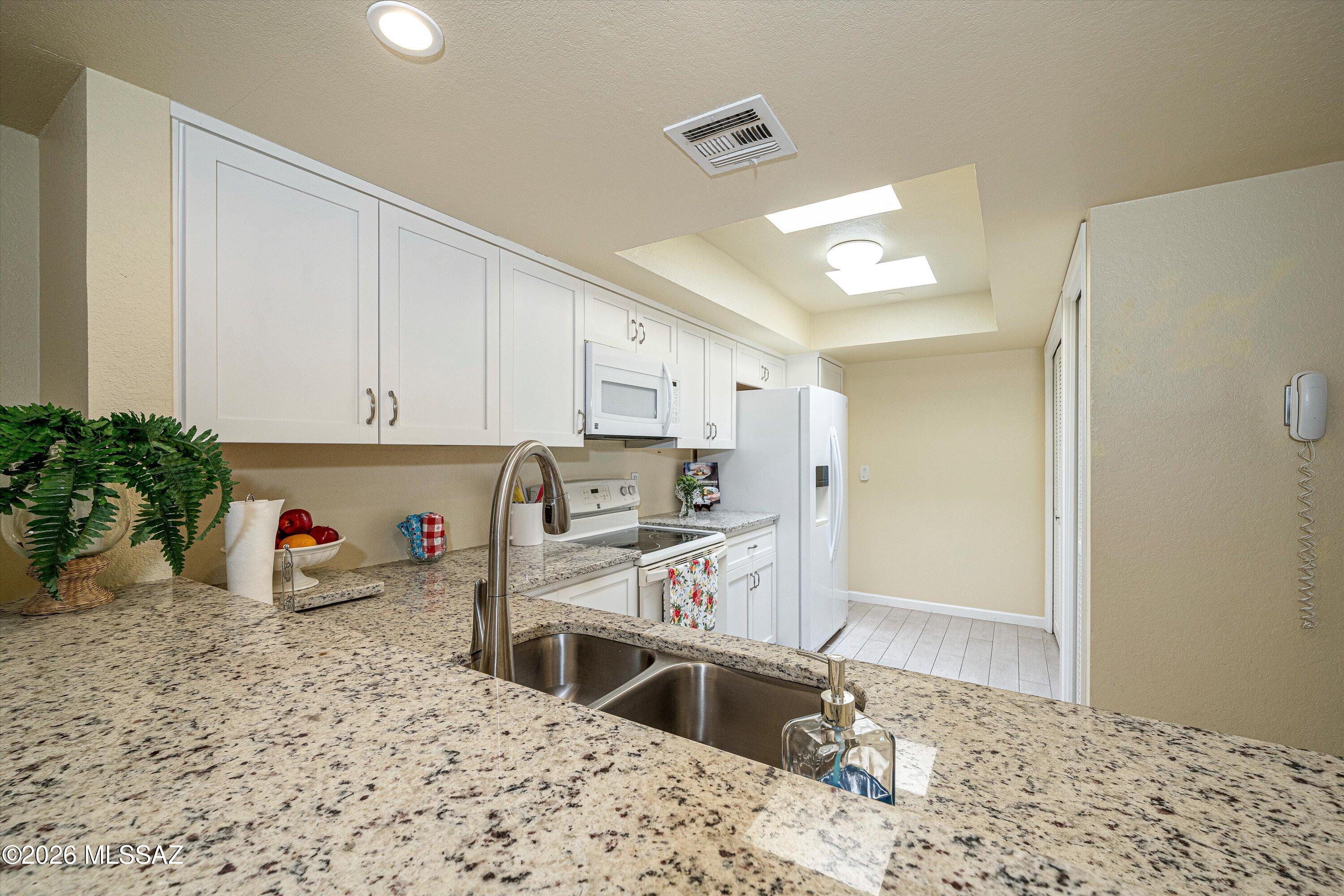 La Canada Village 1 Amended - Residential