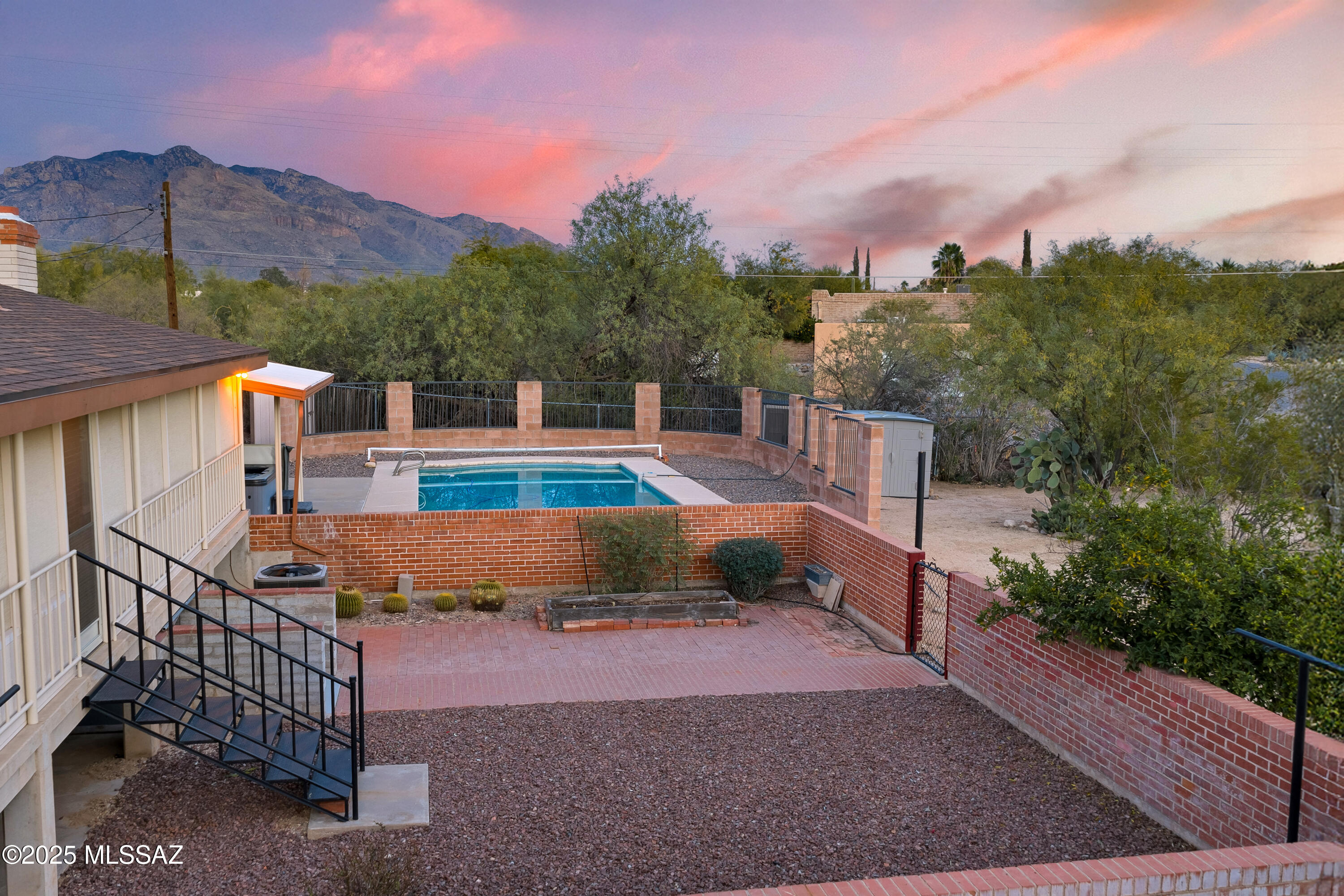 Casas Adobes Estates (401-447) - Residential