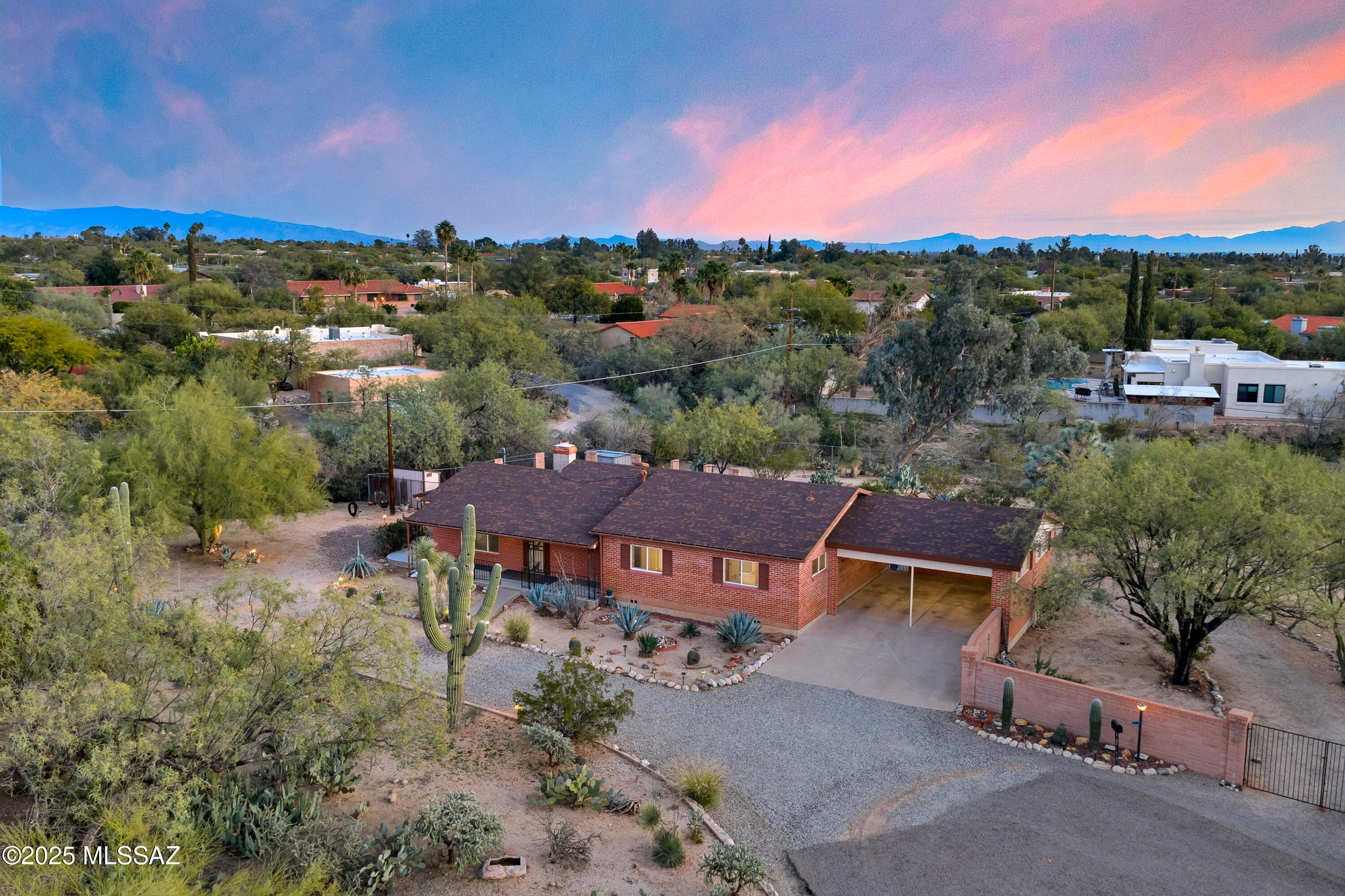 Casas Adobes Estates (401-447) - Residential