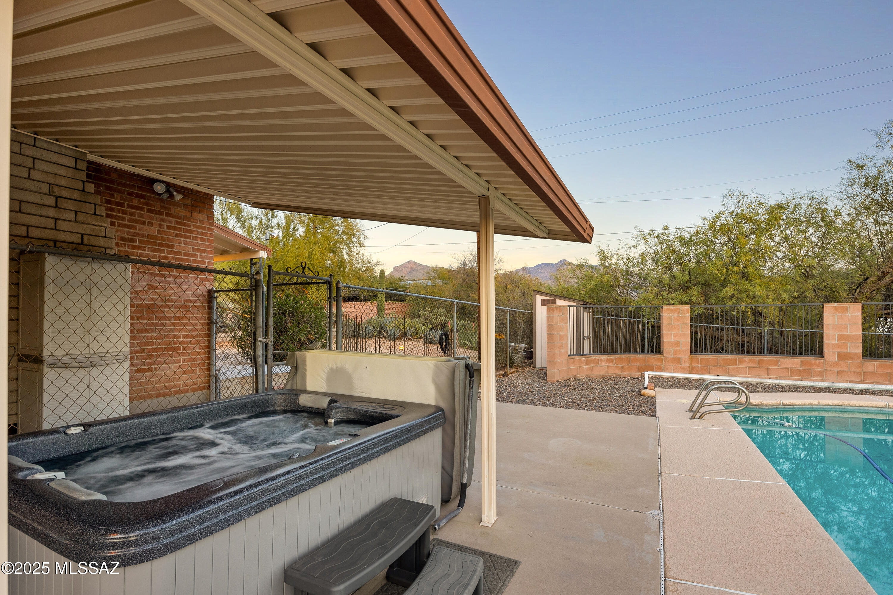 Casas Adobes Estates (401-447) - Residential