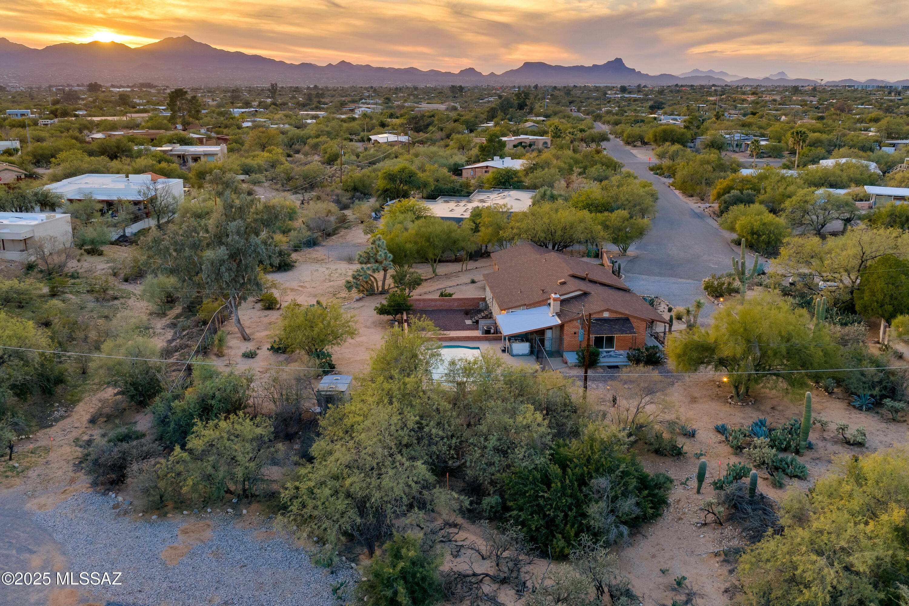 Casas Adobes Estates (401-447) - Residential