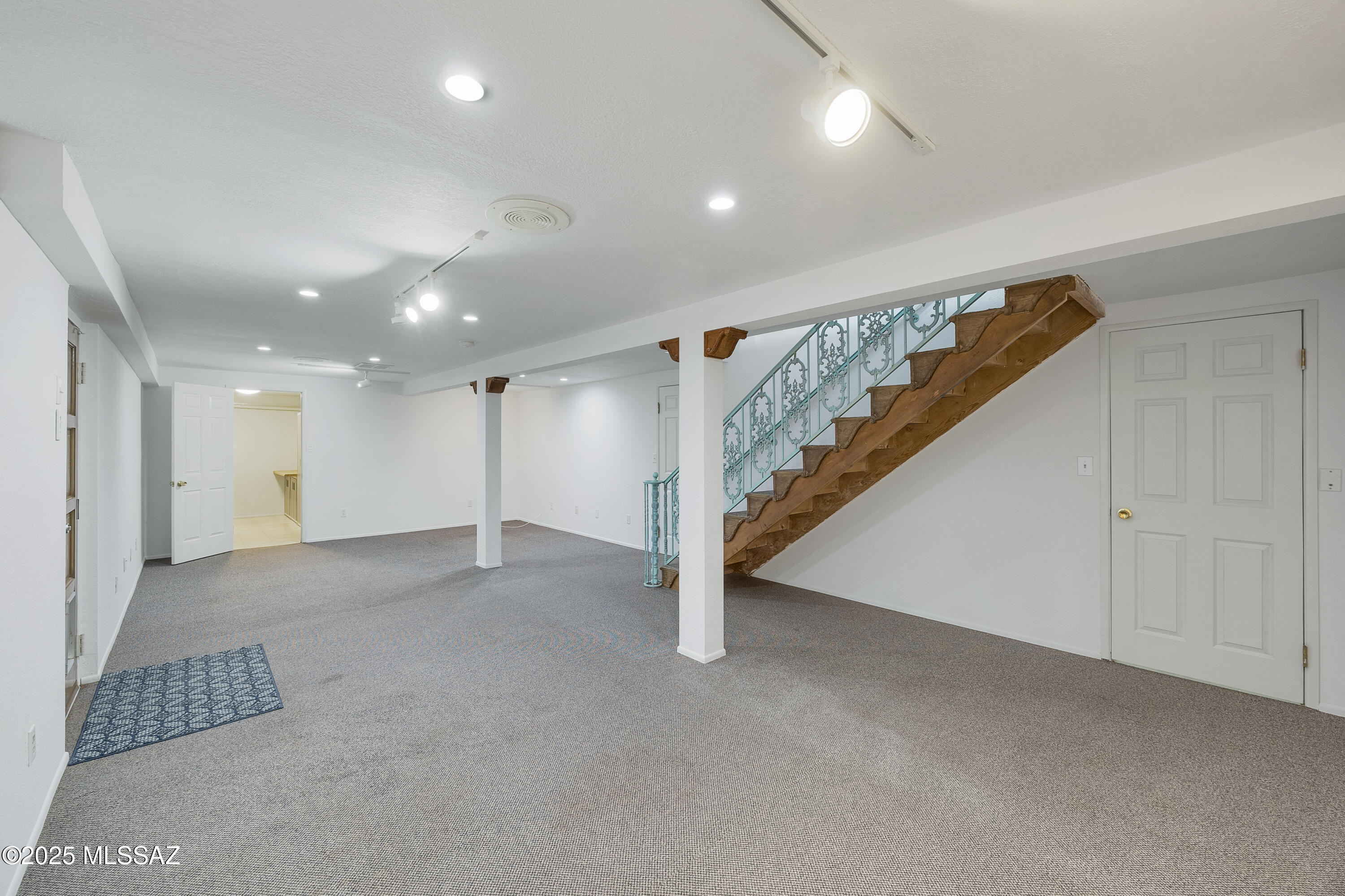 Casas Adobes Estates (401-447) - Residential