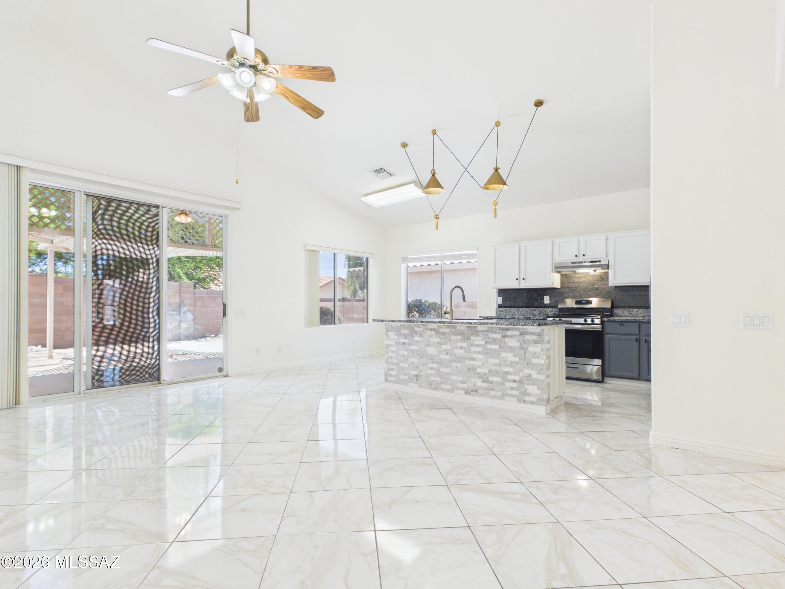Bristol Park Resubdivision (1-83) - Residential