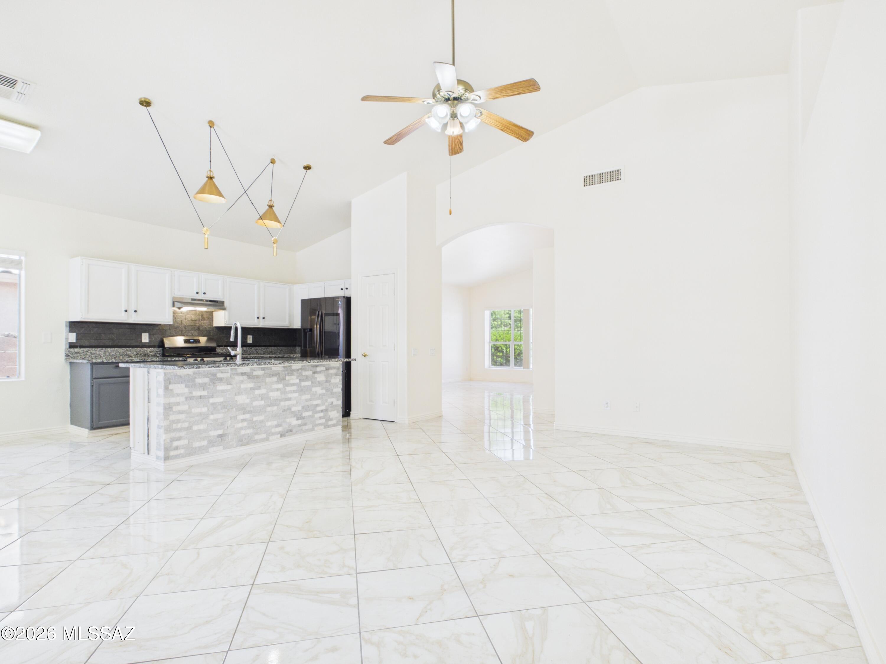 Bristol Park Resubdivision (1-83) - Residential