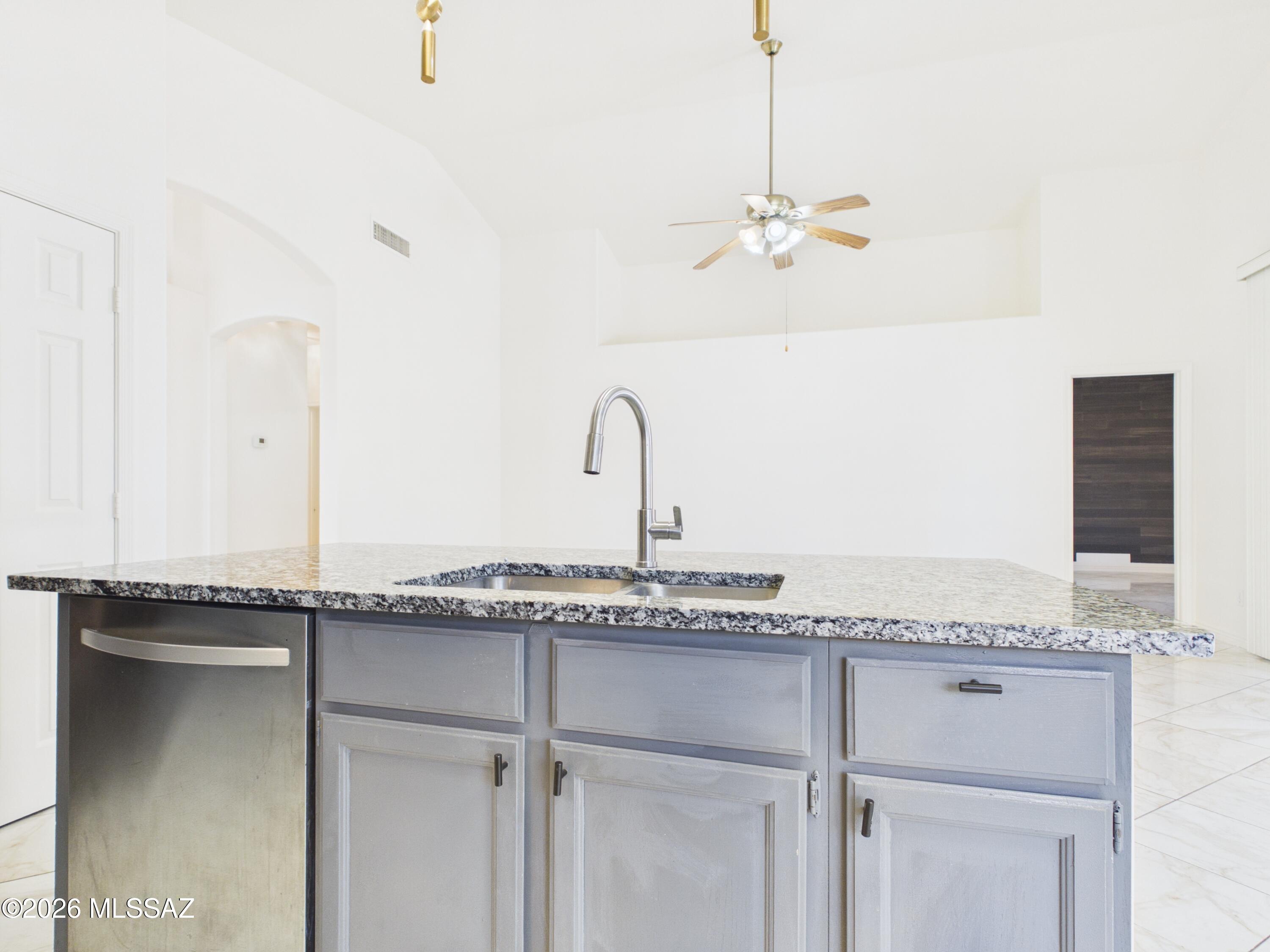 Bristol Park Resubdivision (1-83) - Residential