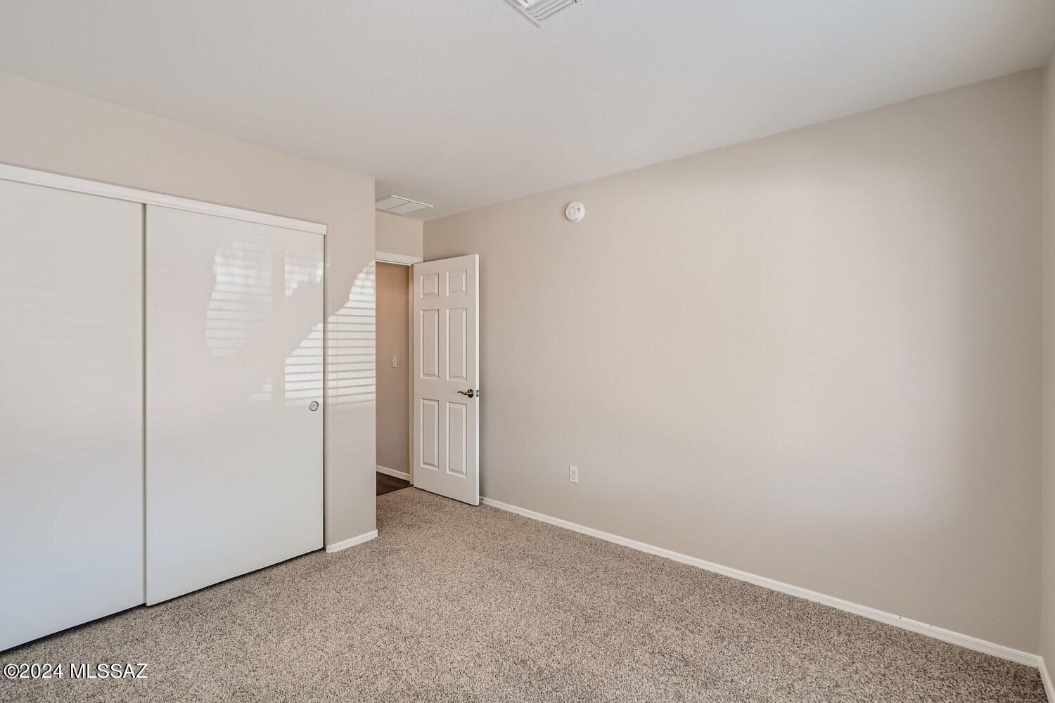 Rancho Del Lago (608-1030) - Residential Lease