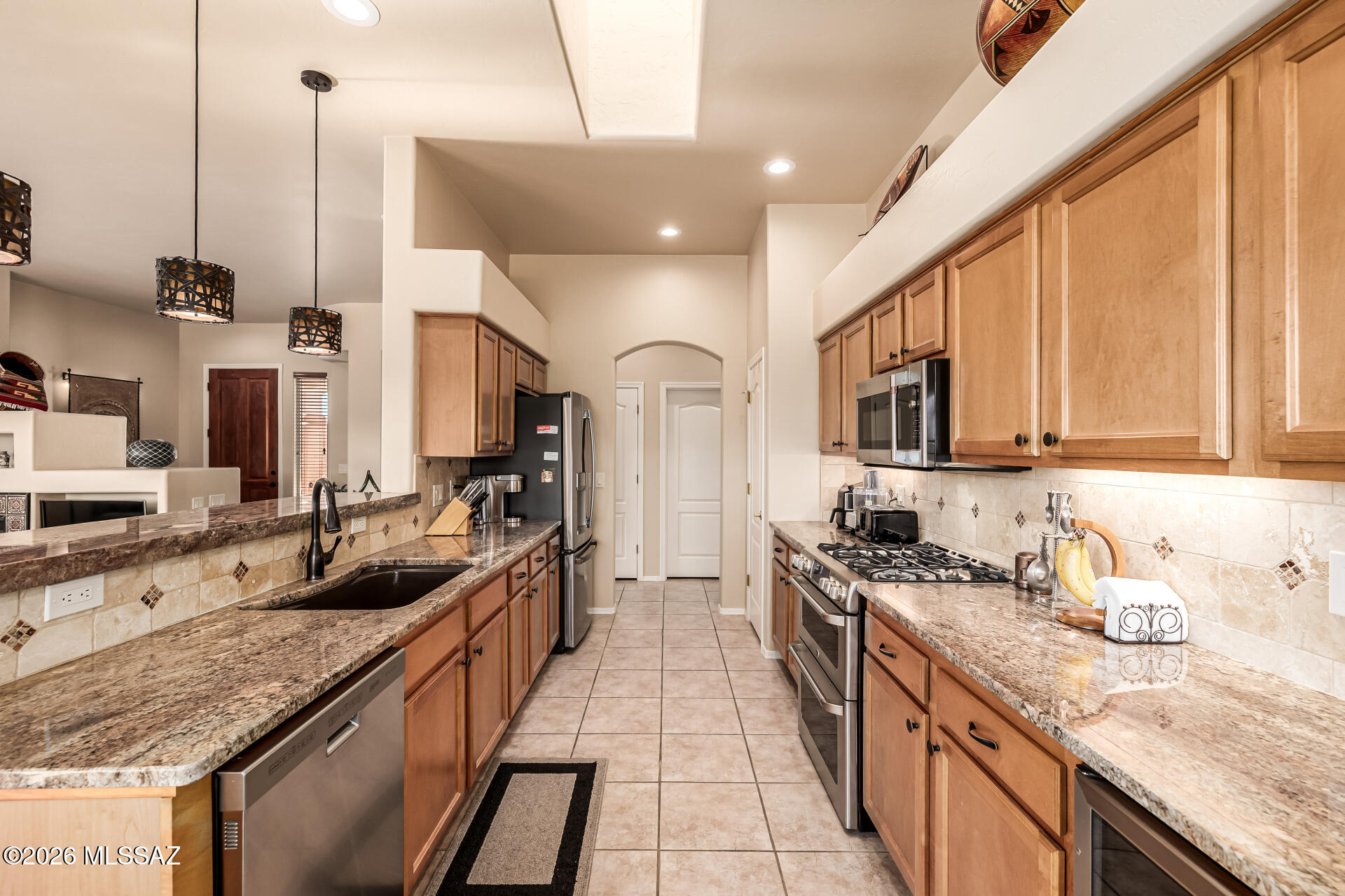 Bluffs At Dove Mountain (1-122) - Residential