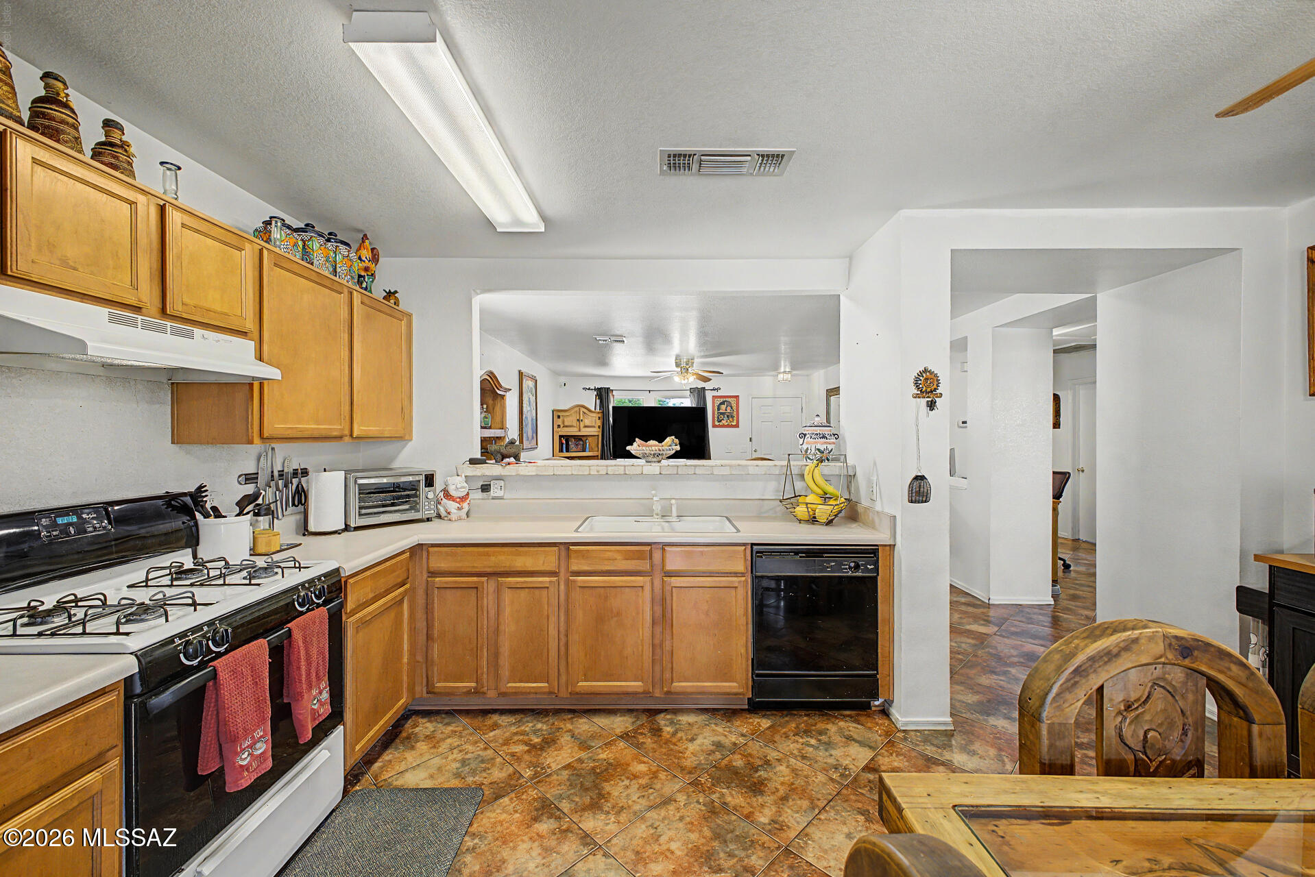Czarina Heights (1-61) - Residential