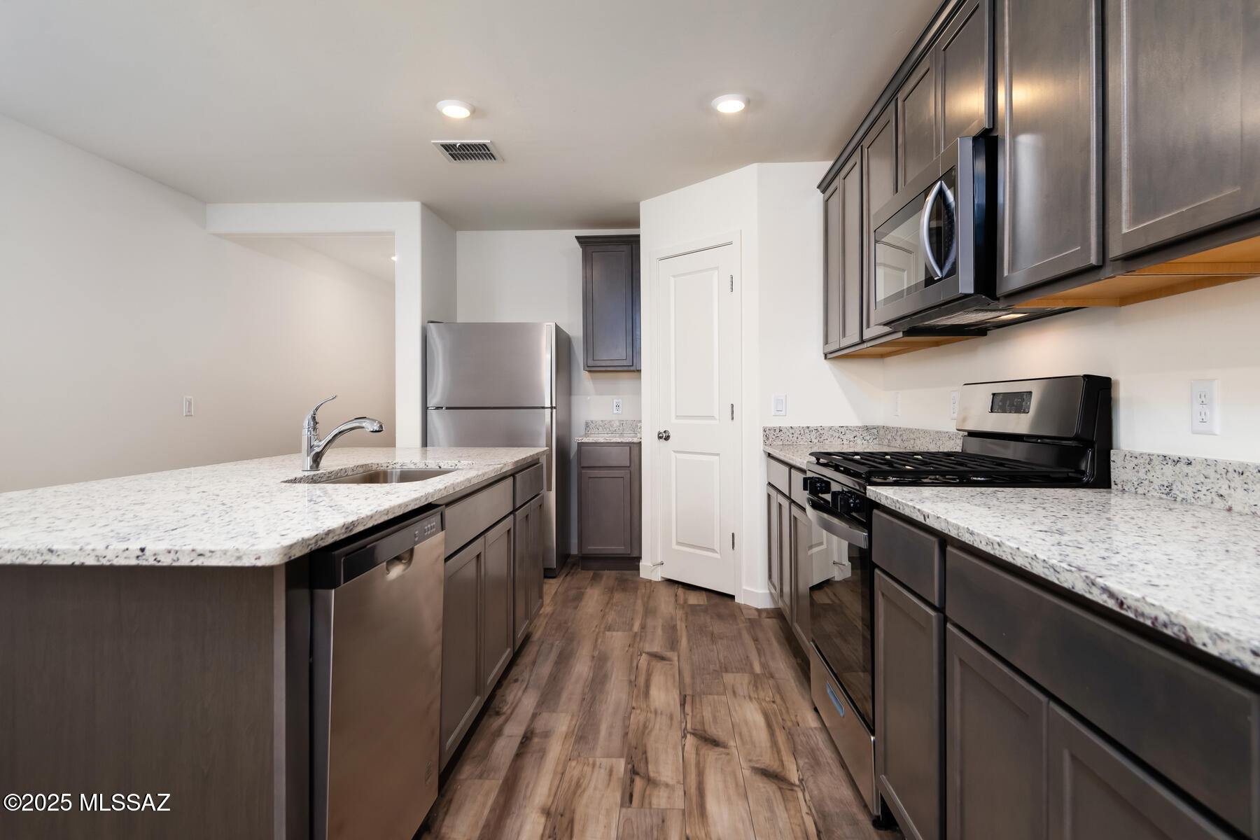 Red Rock Village 1 - Residential