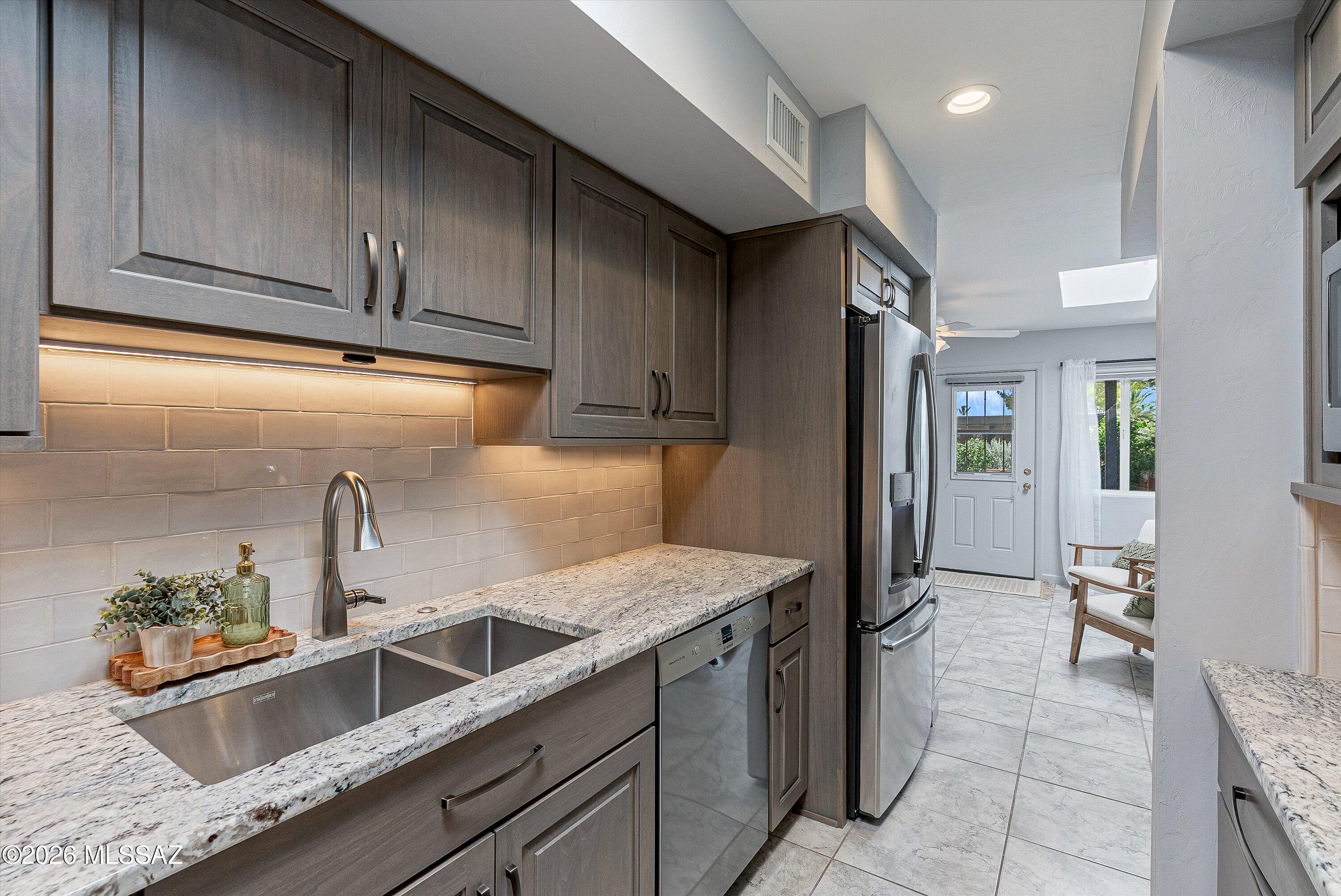 Green Valley Townhouses NO.3(1-258) - Residential