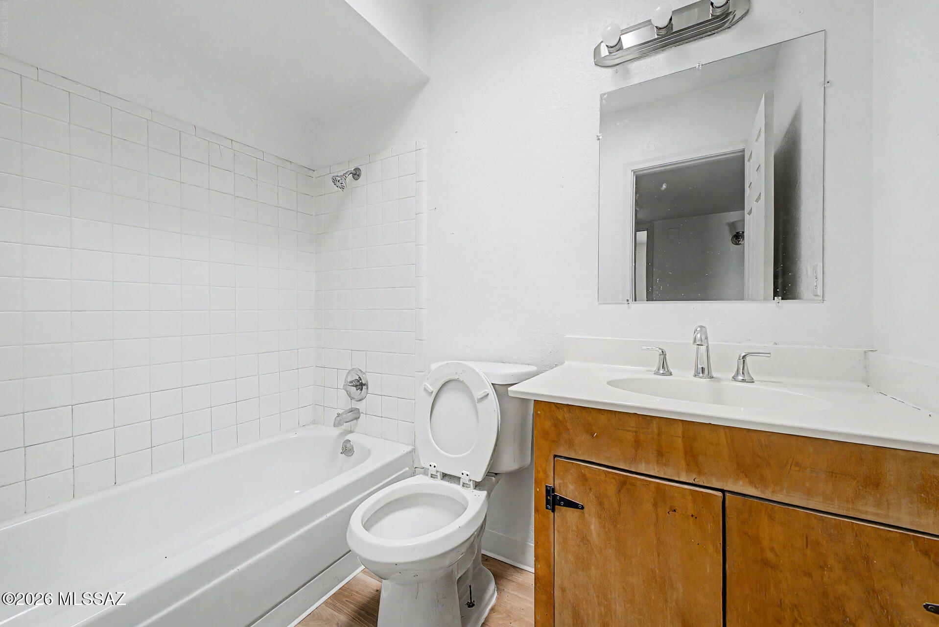 Silverlake Park (1-29) - Residential