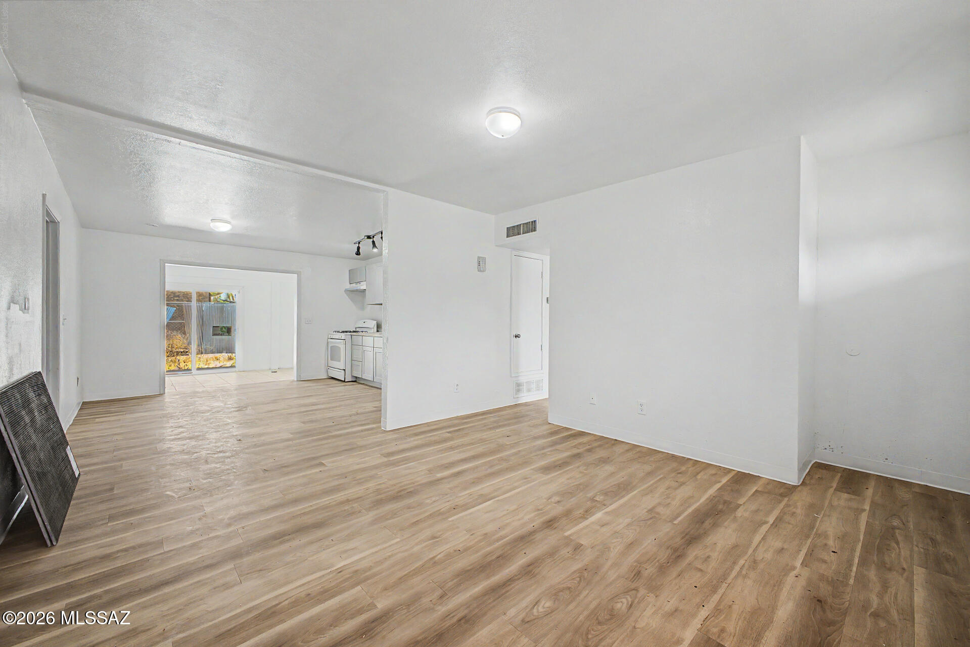 Silverlake Park (1-29) - Residential