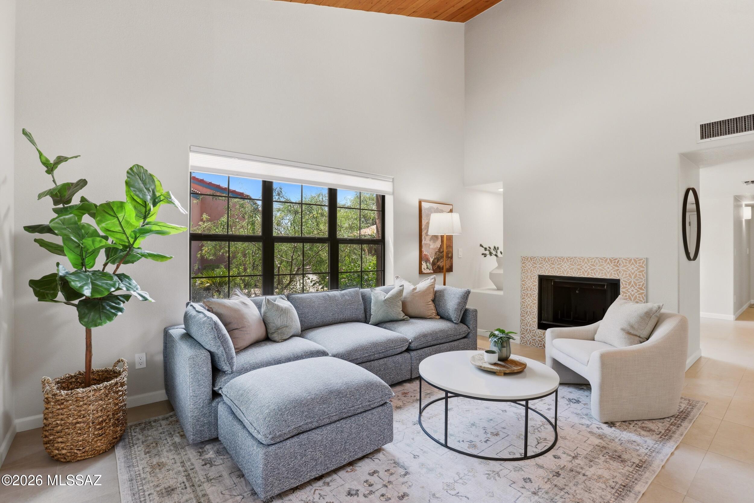 Ventana De Sabino Villas (1-90) - Residential