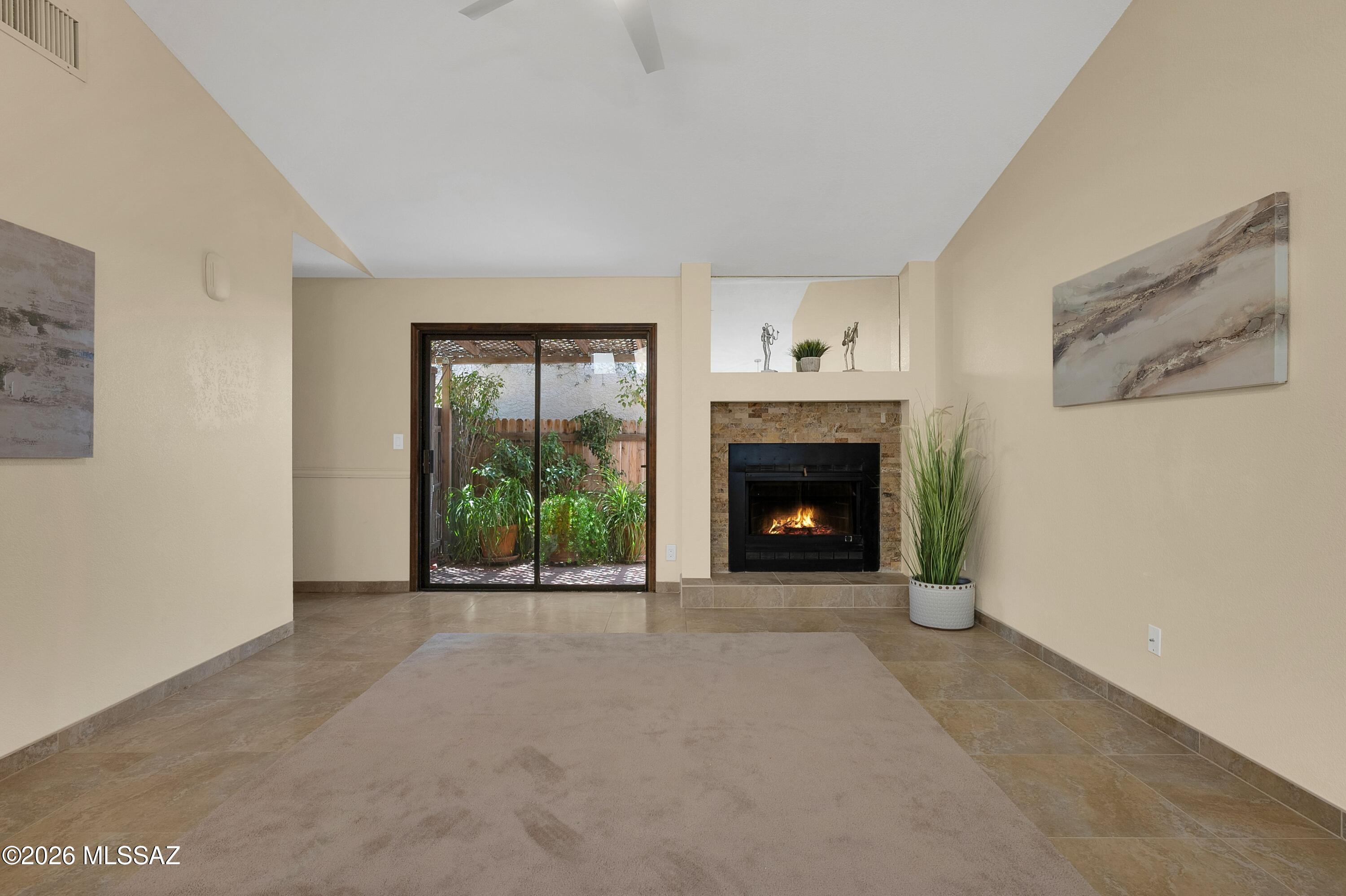 Hobby Horse Ranch (The Patios At) - Residential