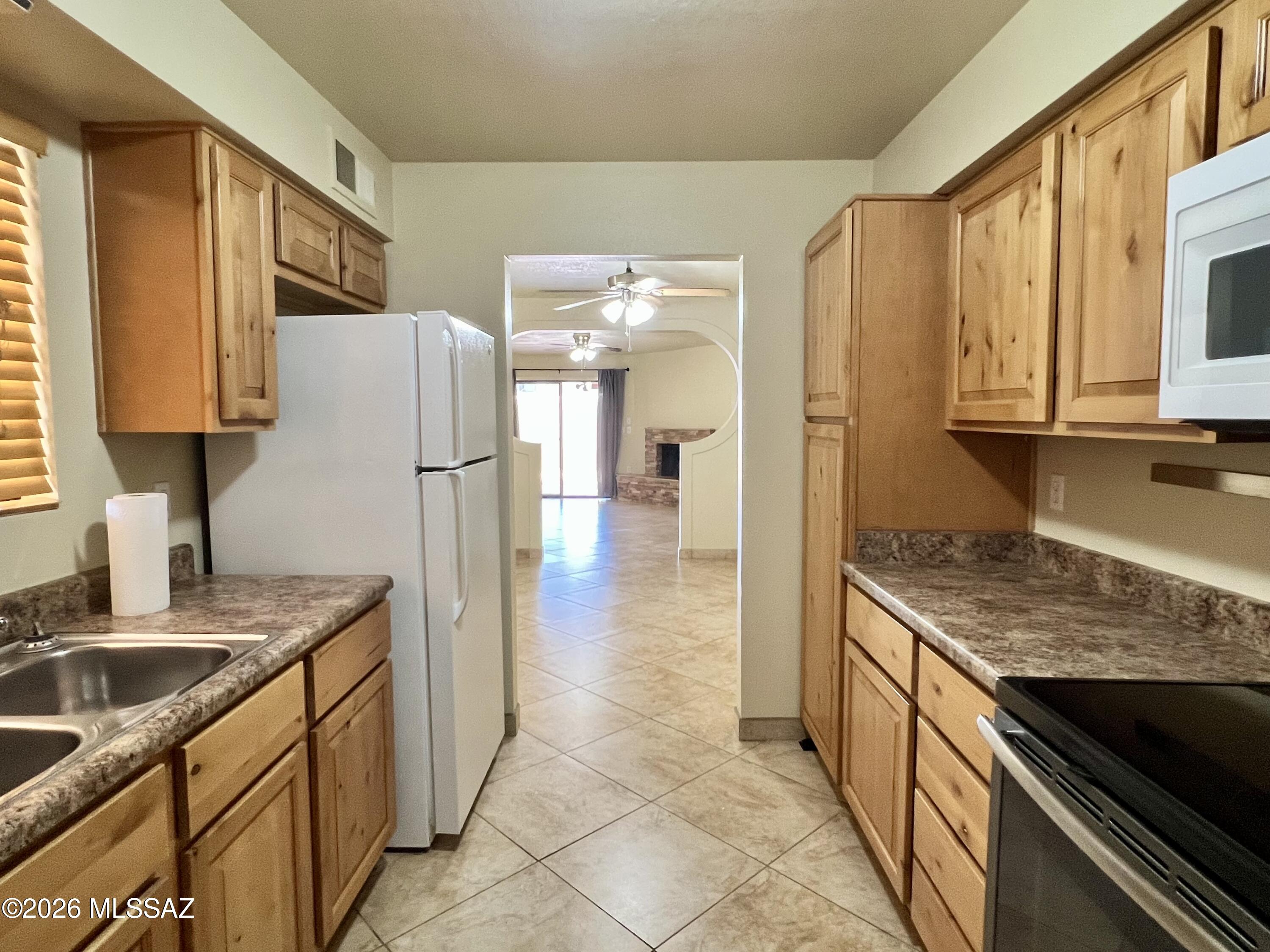 Rio Cancion Twnhms. and Professional - Residential Lease