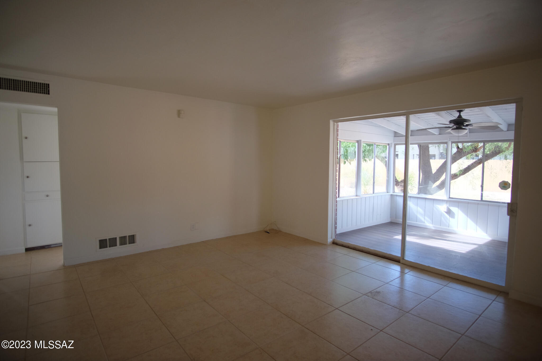 Catalina Subd. NO. 2 Resub Lot 14 - Residential Lease