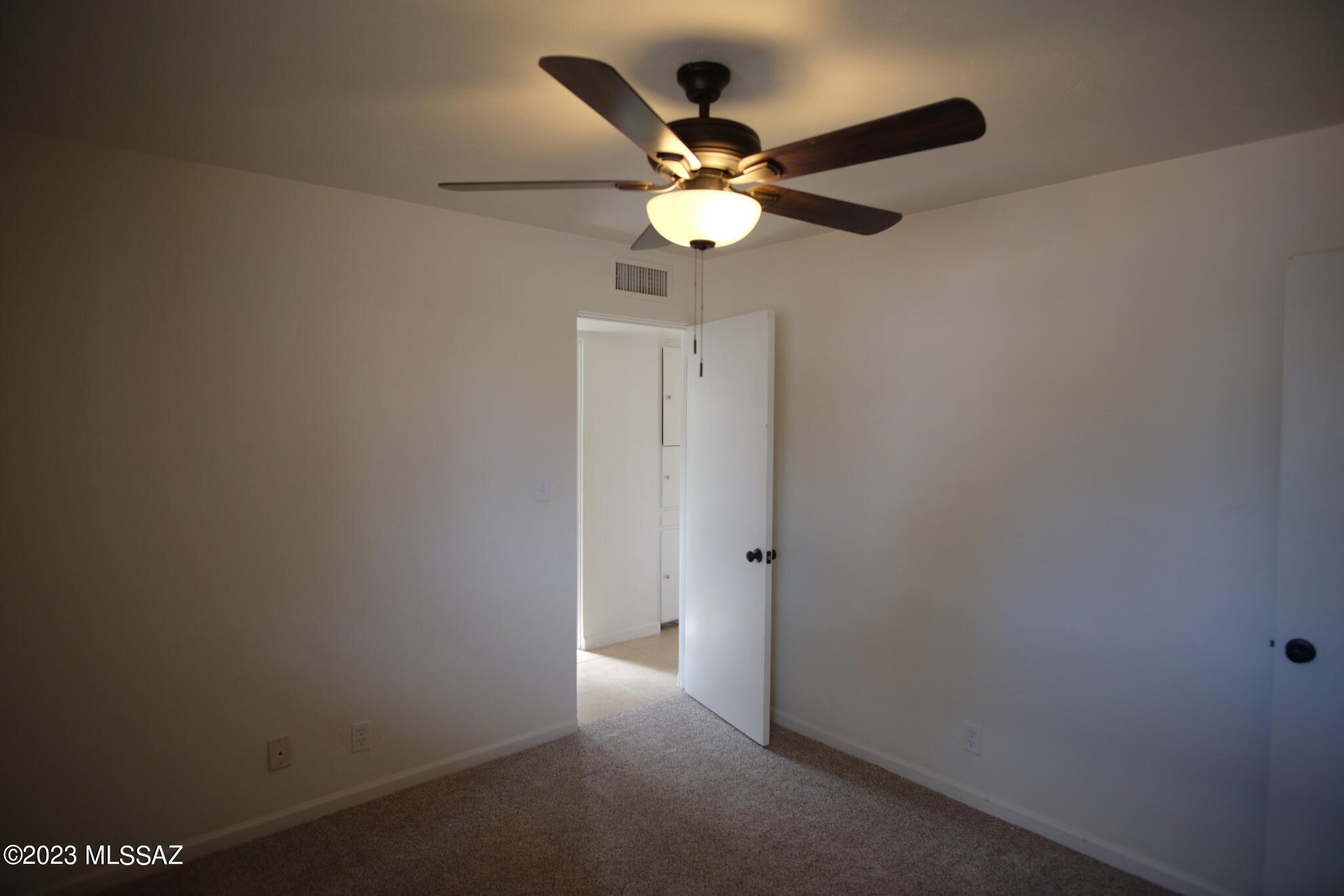 Catalina Subd. NO. 2 Resub Lot 14 - Residential Lease